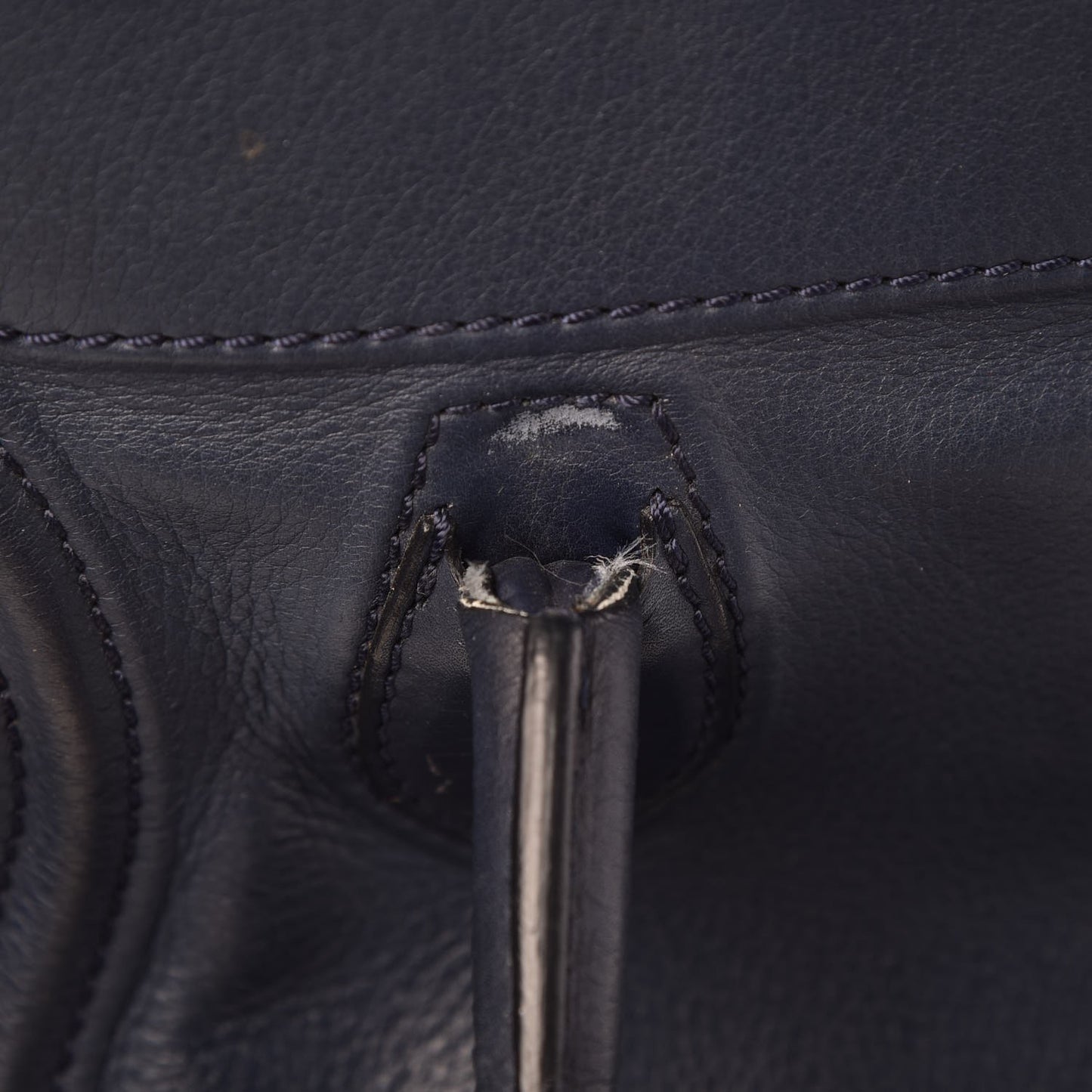 Supple Calfskin Medium Phantom Luggage Midnight