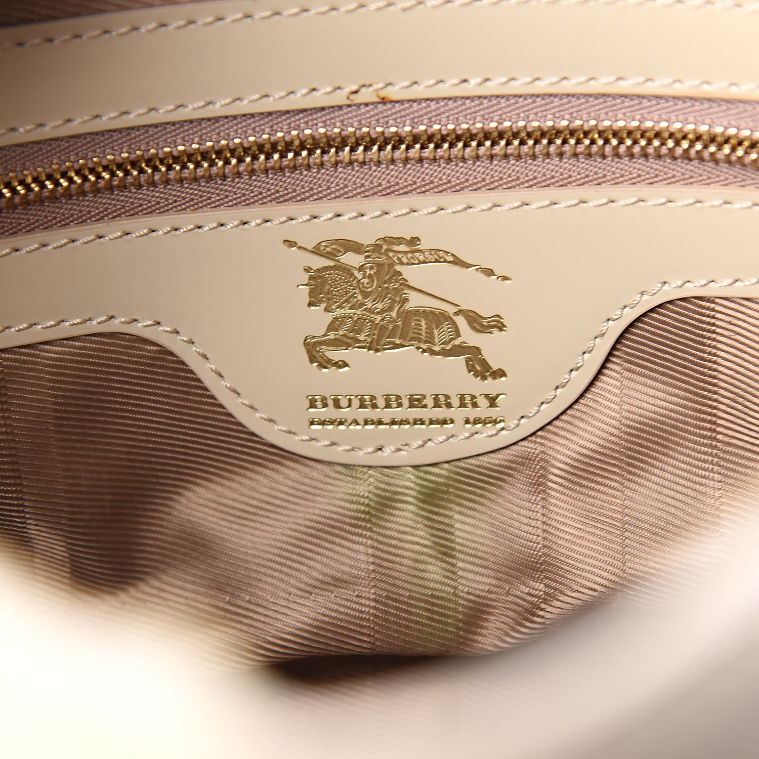 Burberry Nylon Quilted Smedna Satchel Trench 7 of 13