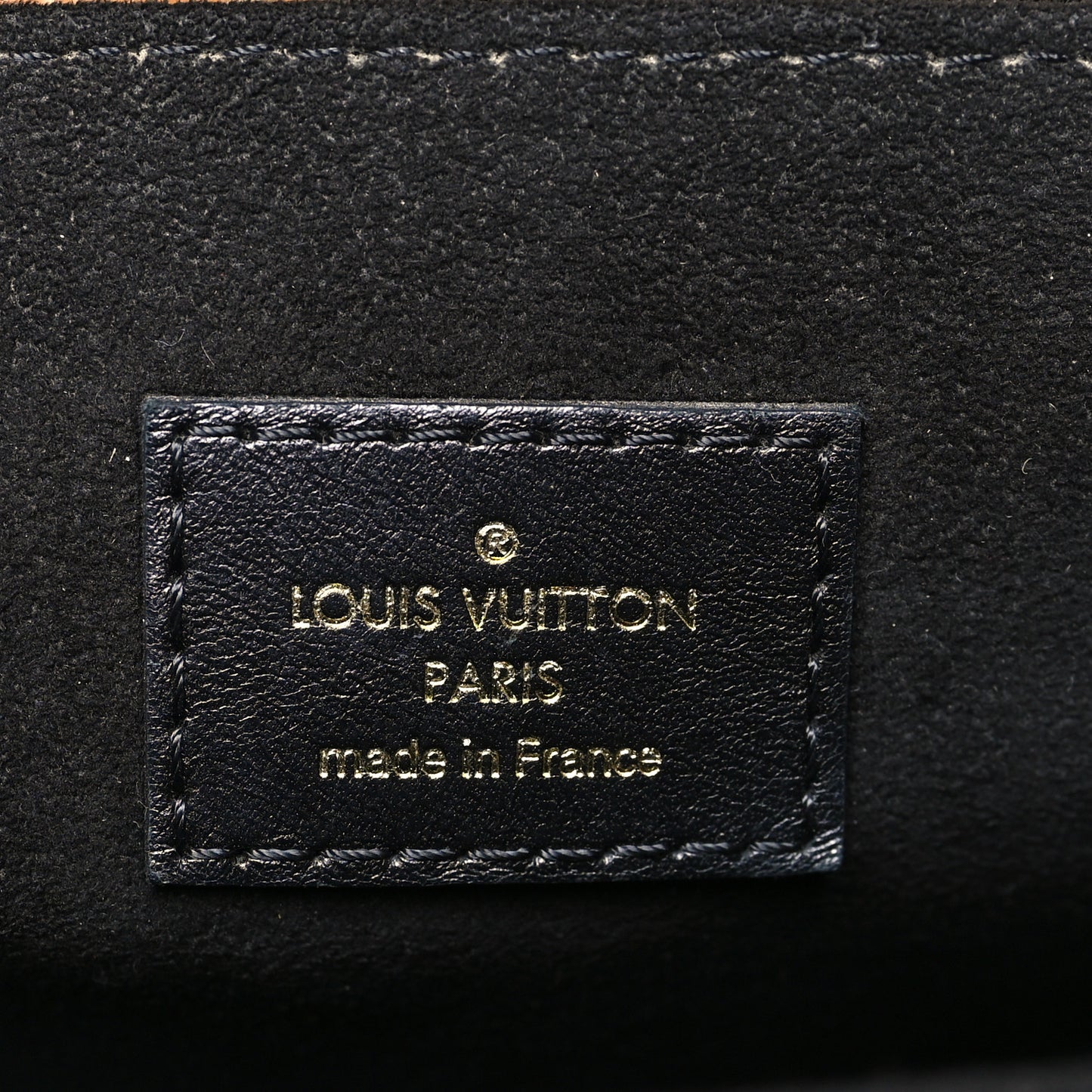 Reverse Monogram Pochette Metis