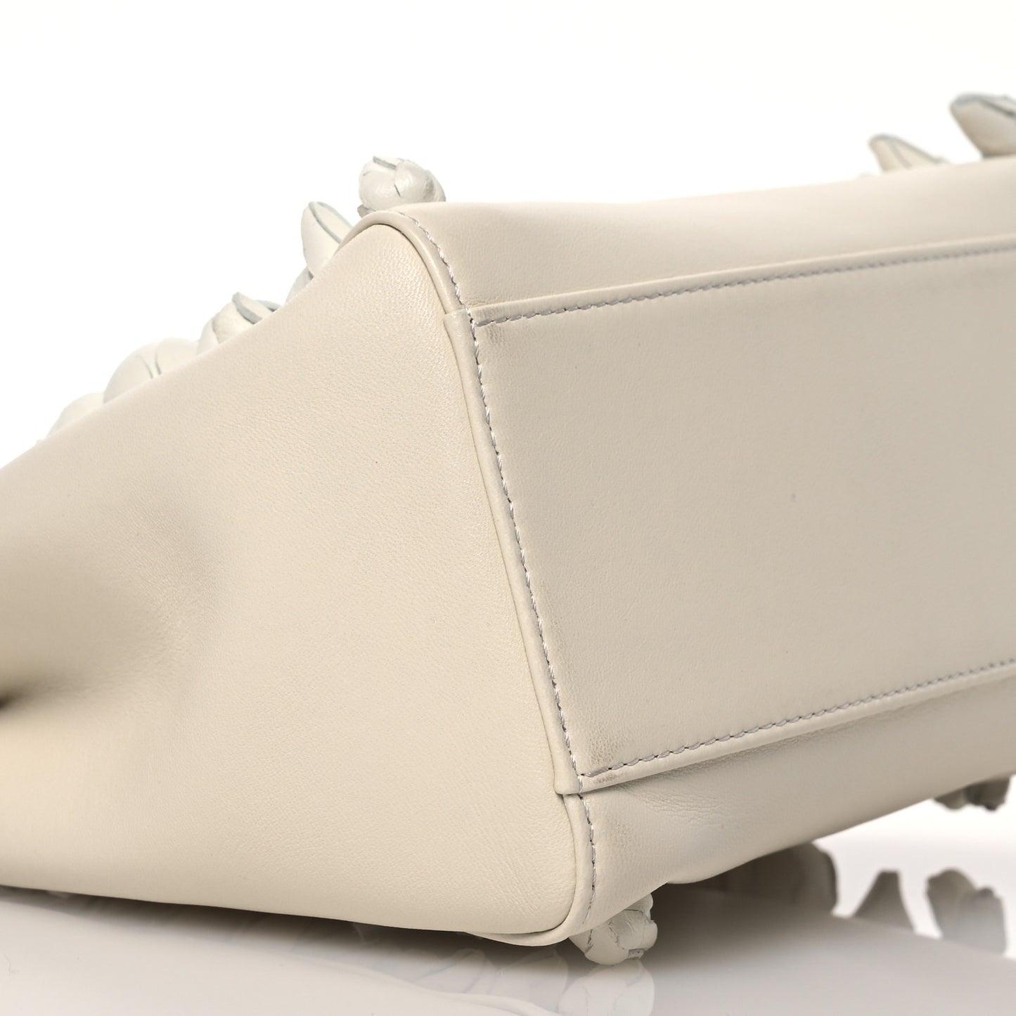 Nappa Rosebud Mini Peekaboo Iconic Satchel Bianco