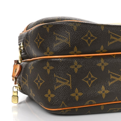 Louis Vuitton Monogram Reporter PM 7 of 11