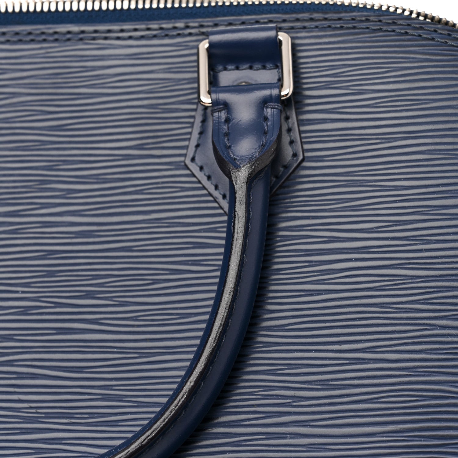 Louis Vuitton Epi Alma GM Indigo 12 of 14