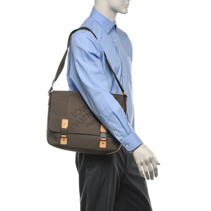 Louis Vuitton Damier Geant Loup Messenger Bag Terre 2 of 7