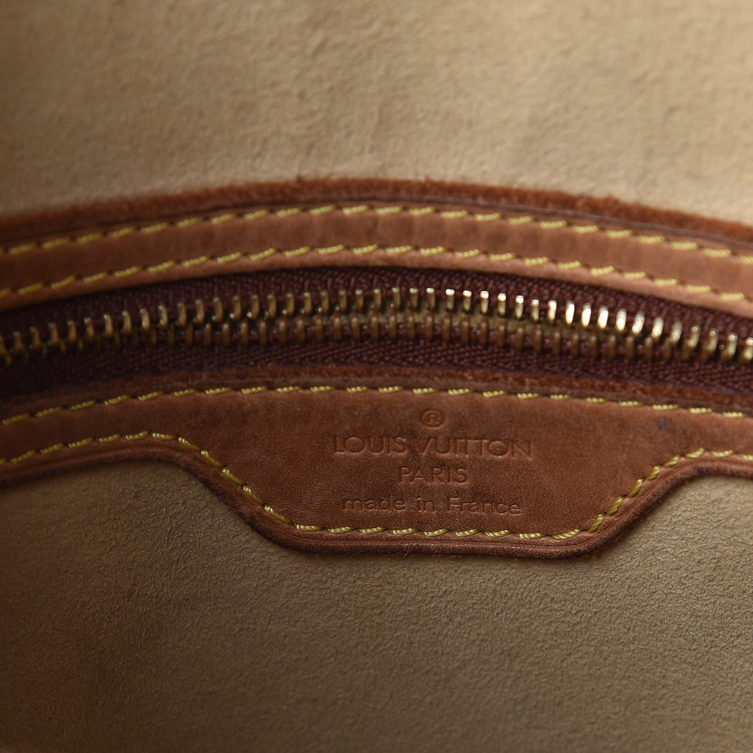 Louis Vuitton Monogram Looping GM 6 of 12