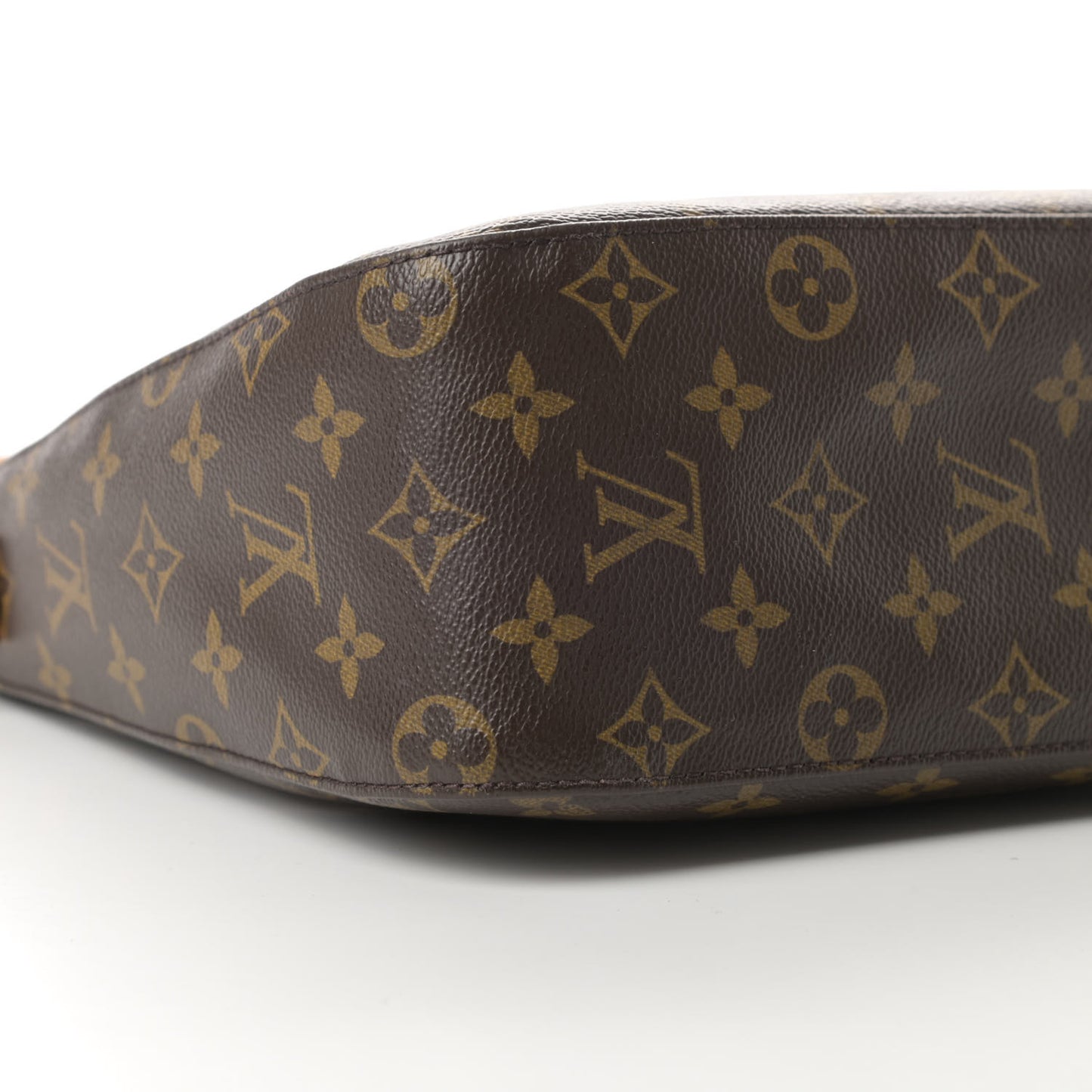 Monogram Looping MM