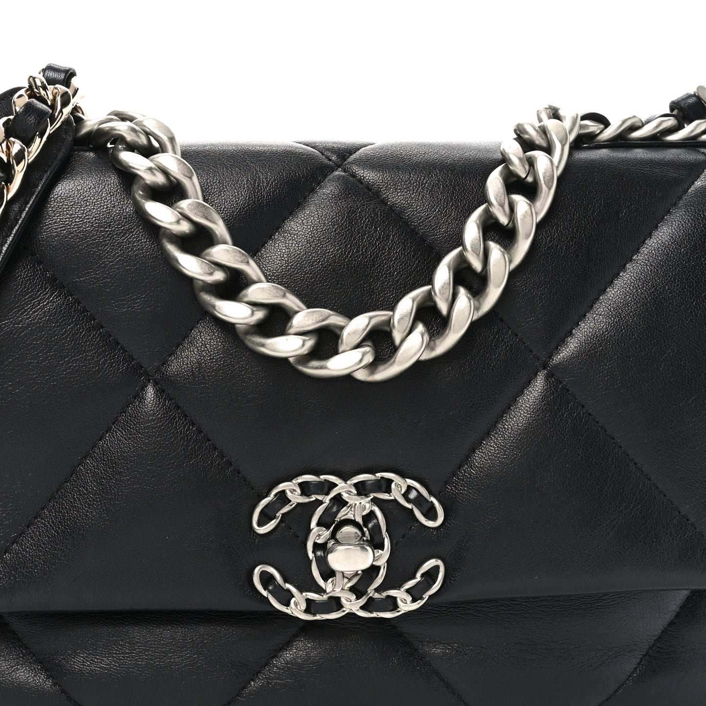 Lambskin Quilted Medium Chanel 19 Flap Black