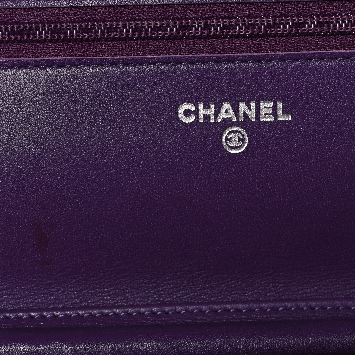 Patent Quilted Brilliant Wallet On Chain WOC Violet