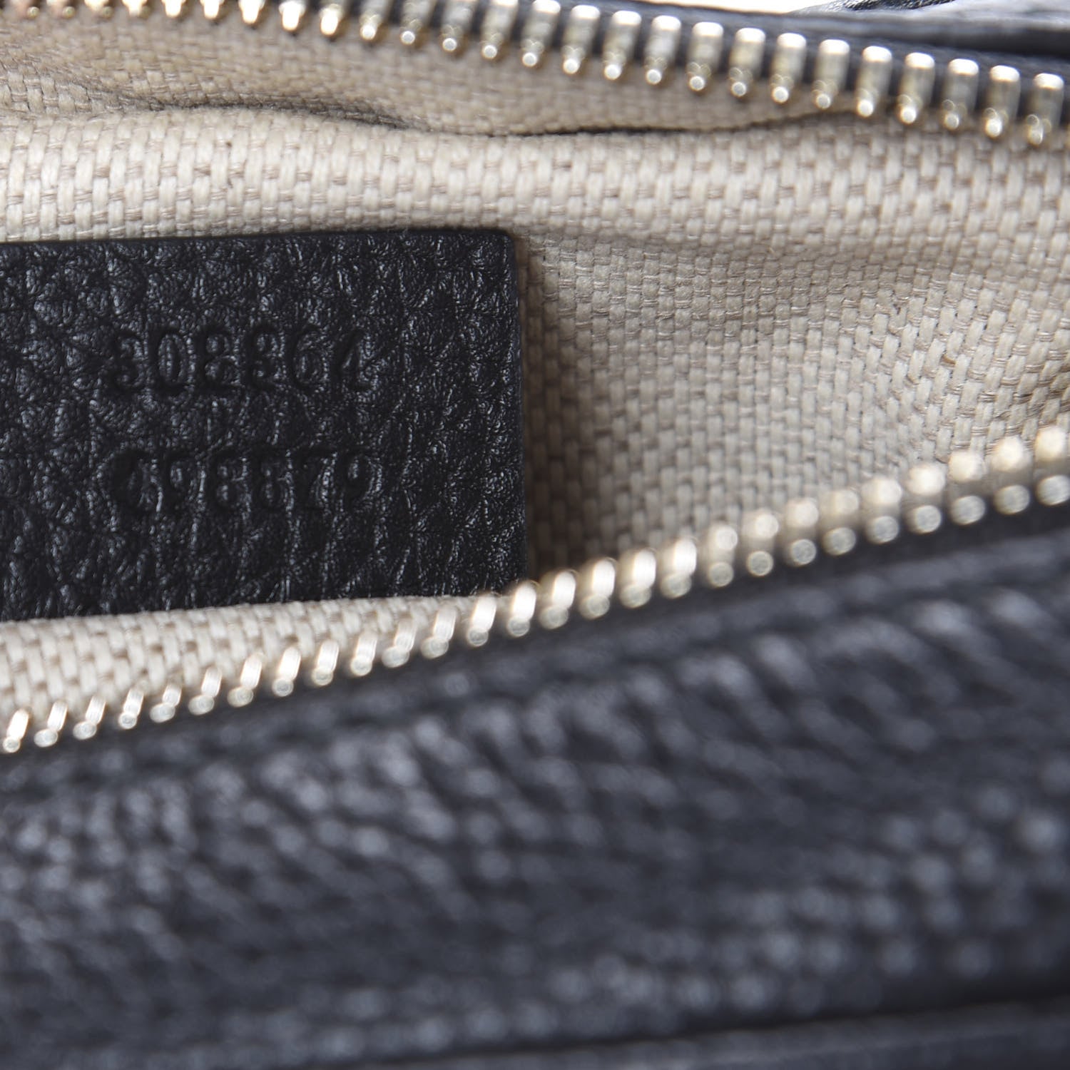 Gucci Pebbled Calfskin Small Soho Disco Bag Black 6 of 9