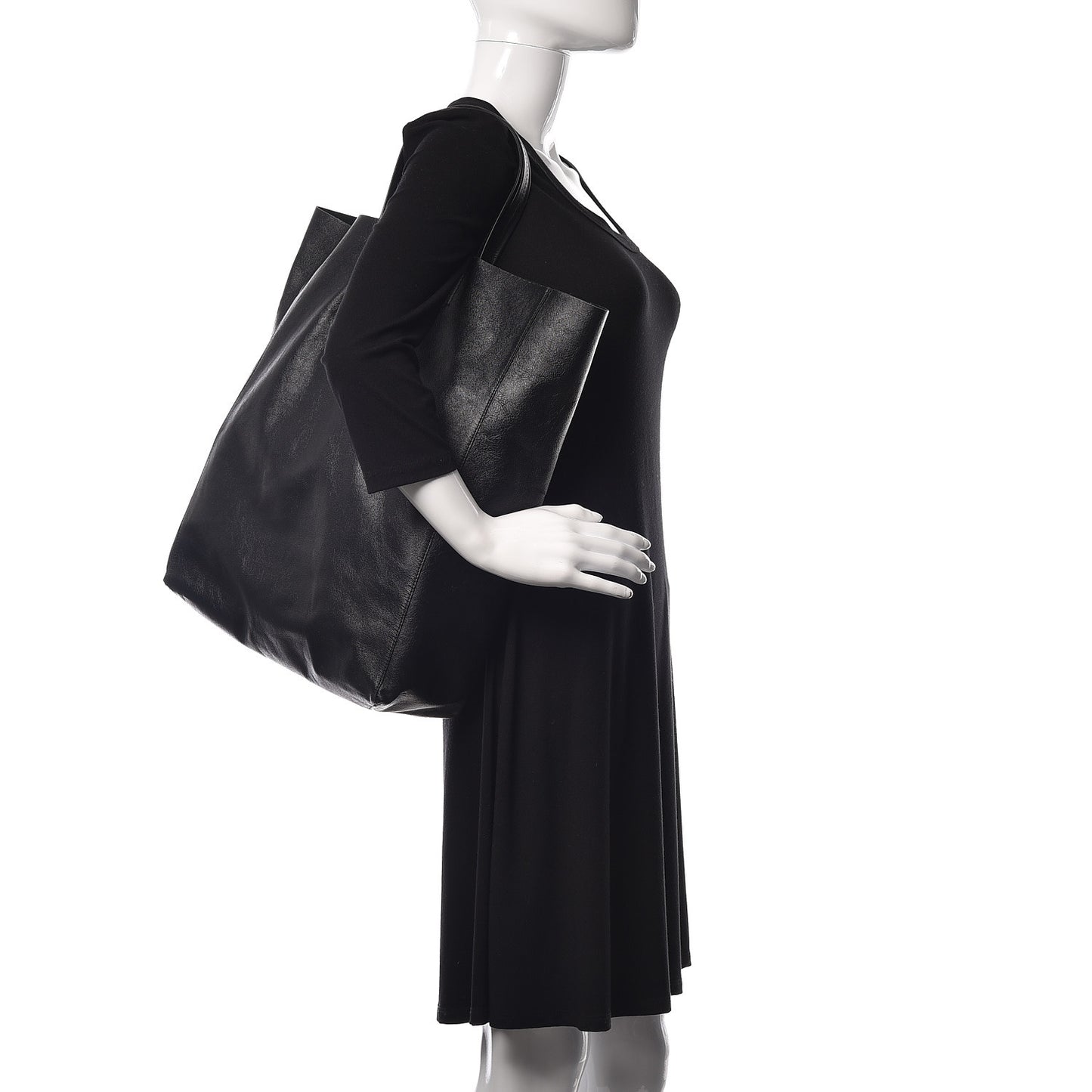 Smooth Lambskin Vertical Cabas Black