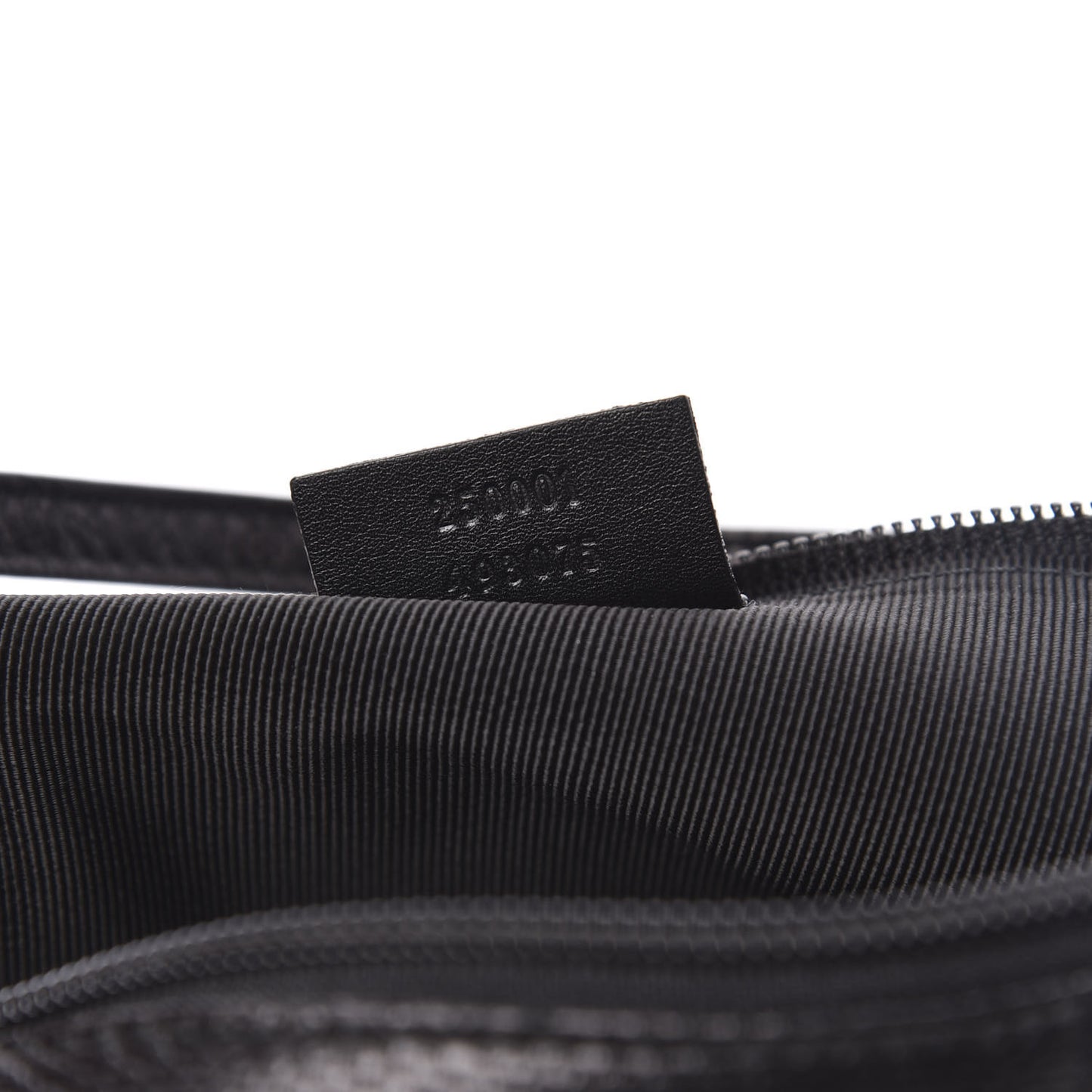 Calfskin Lizard Embossed Boat Pochette Black