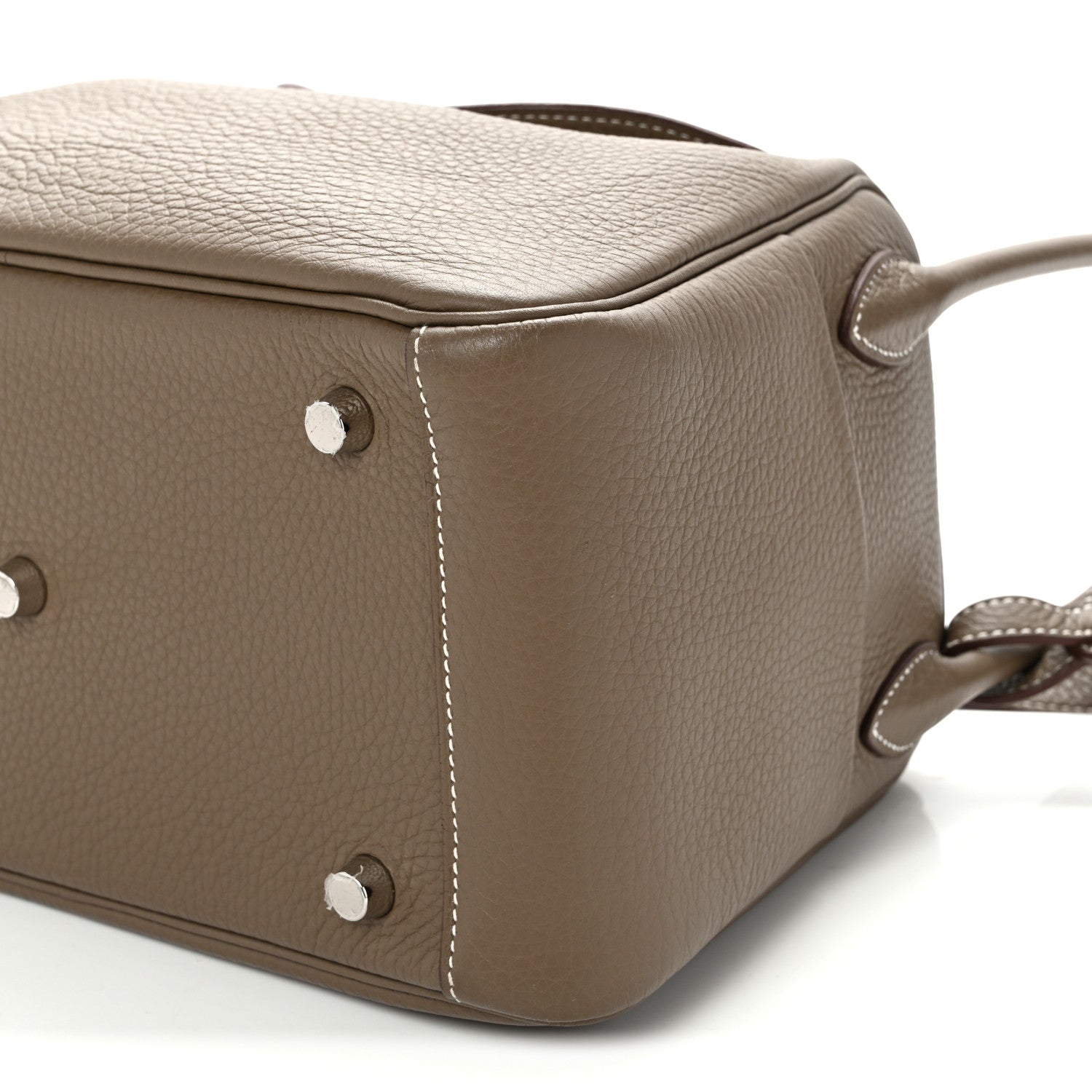 Hermes Taurillon Clemence Lindy 26 Etoupe 10 of 10