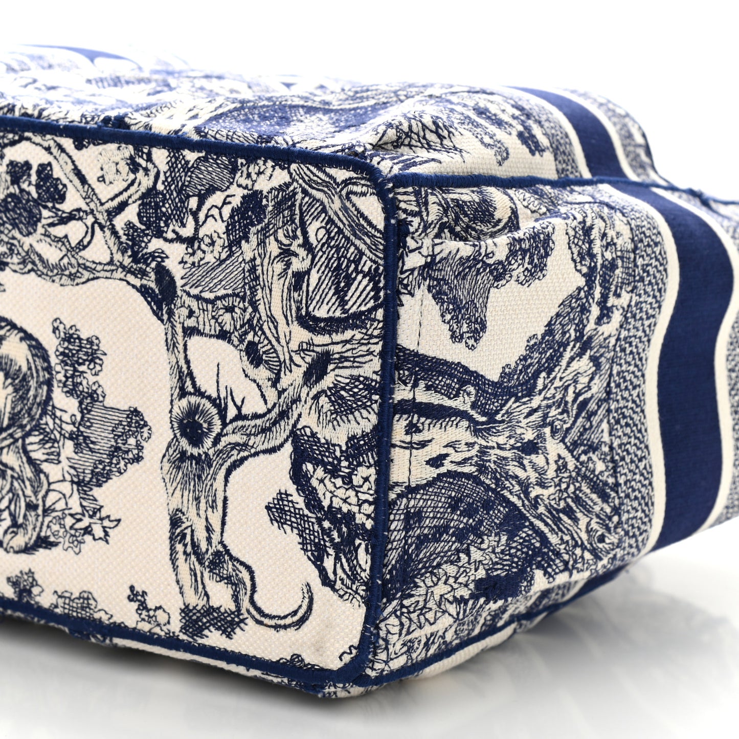 Canvas Embroidered Toile De Jouy Catherine Tote Blue