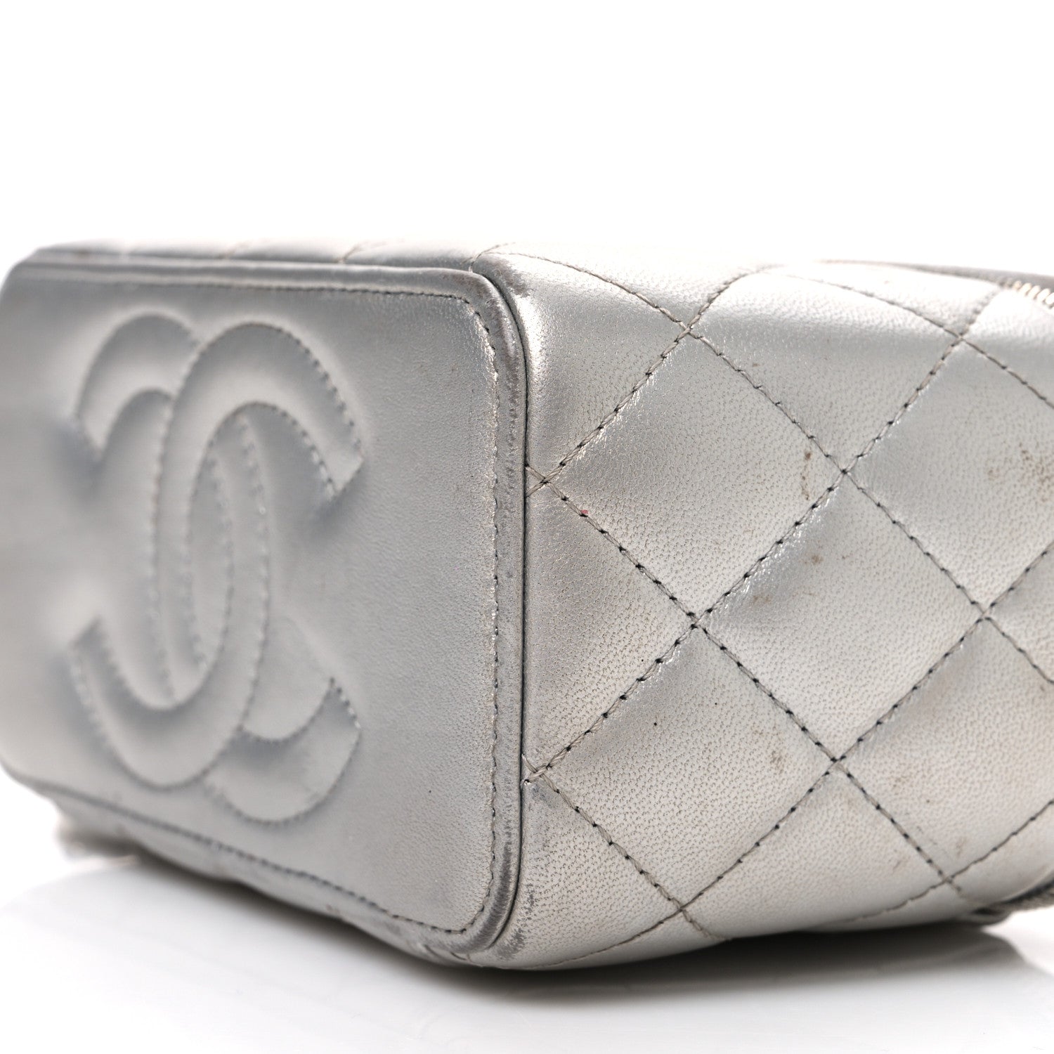 Chanel Metallic Lambskin Quilted Small CC Dynasty Vanity Case With Chain Silver 10 of 16