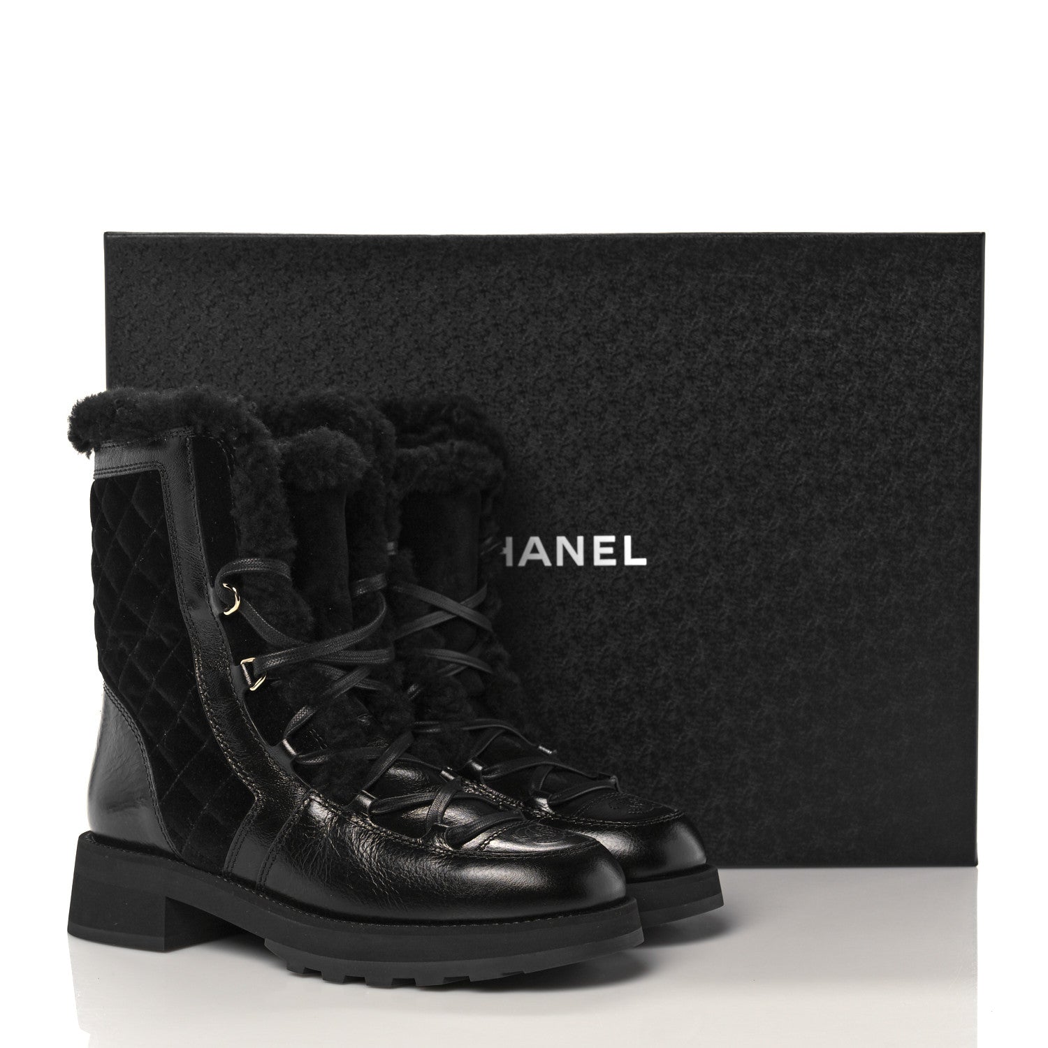 Chanel Shiny Crumpled Calfskin Shearling Lace Up Boots 39.5 Black 8 of 8