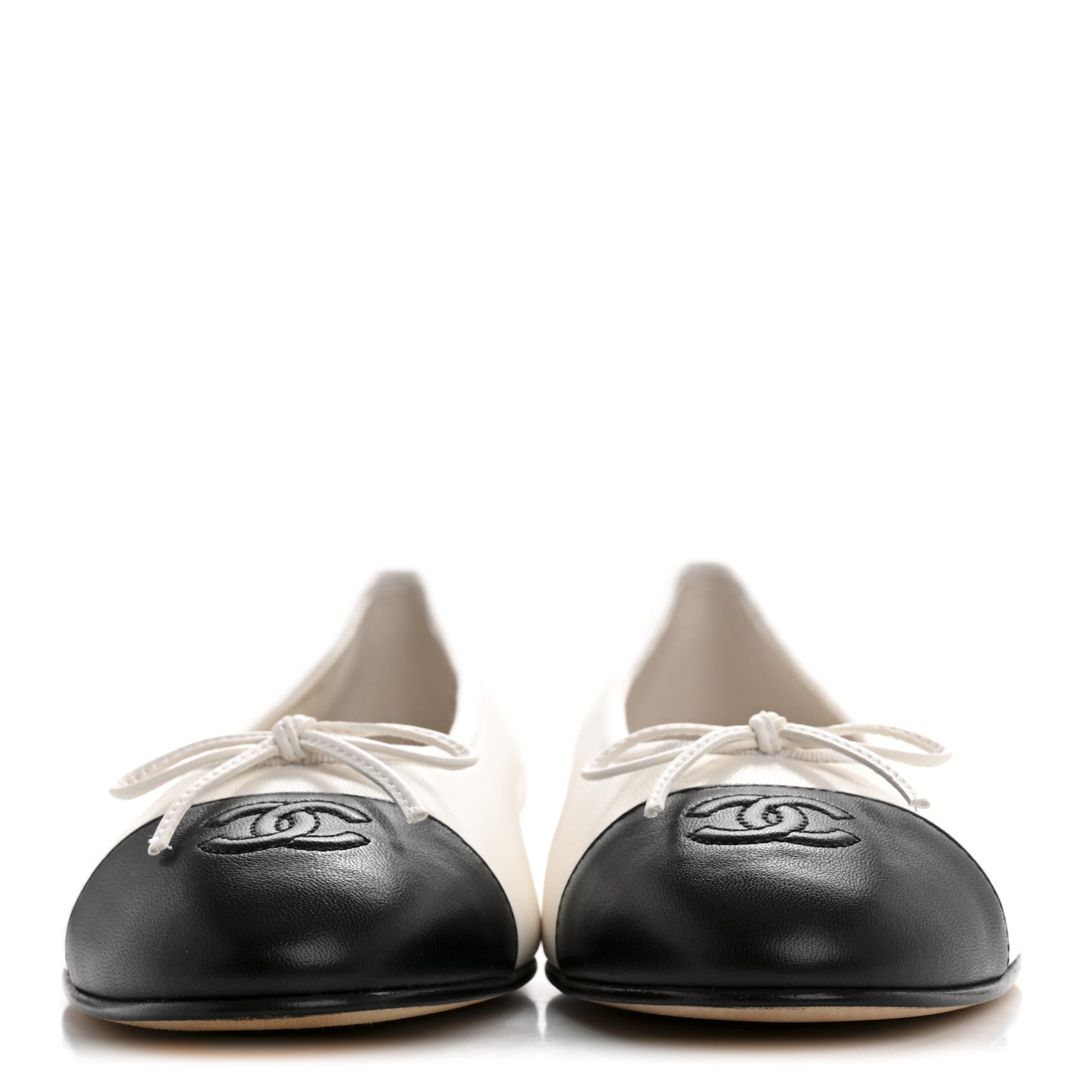 Lambskin Cap Toe CC Ballerina Flats 41 White Black