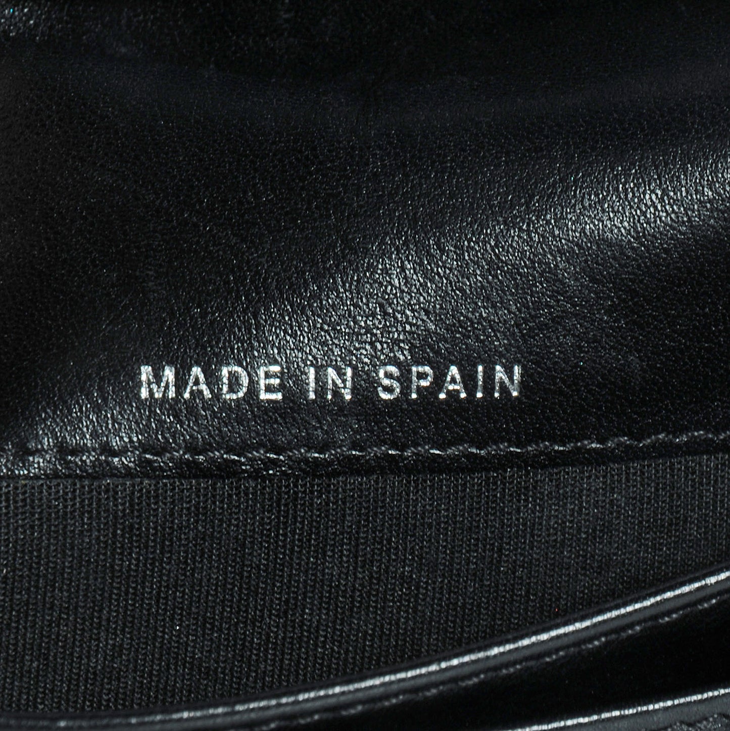 Caviar Yen CC Wallet Black