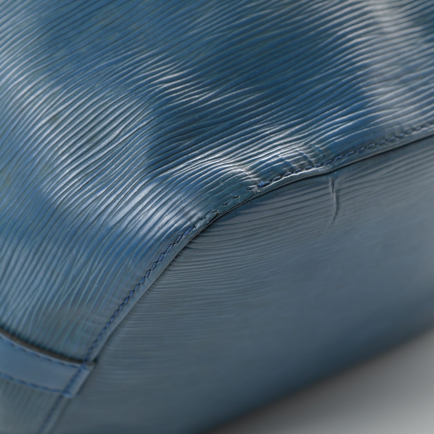 Louis Vuitton Epi Petit Noe Toledo 12 of 18