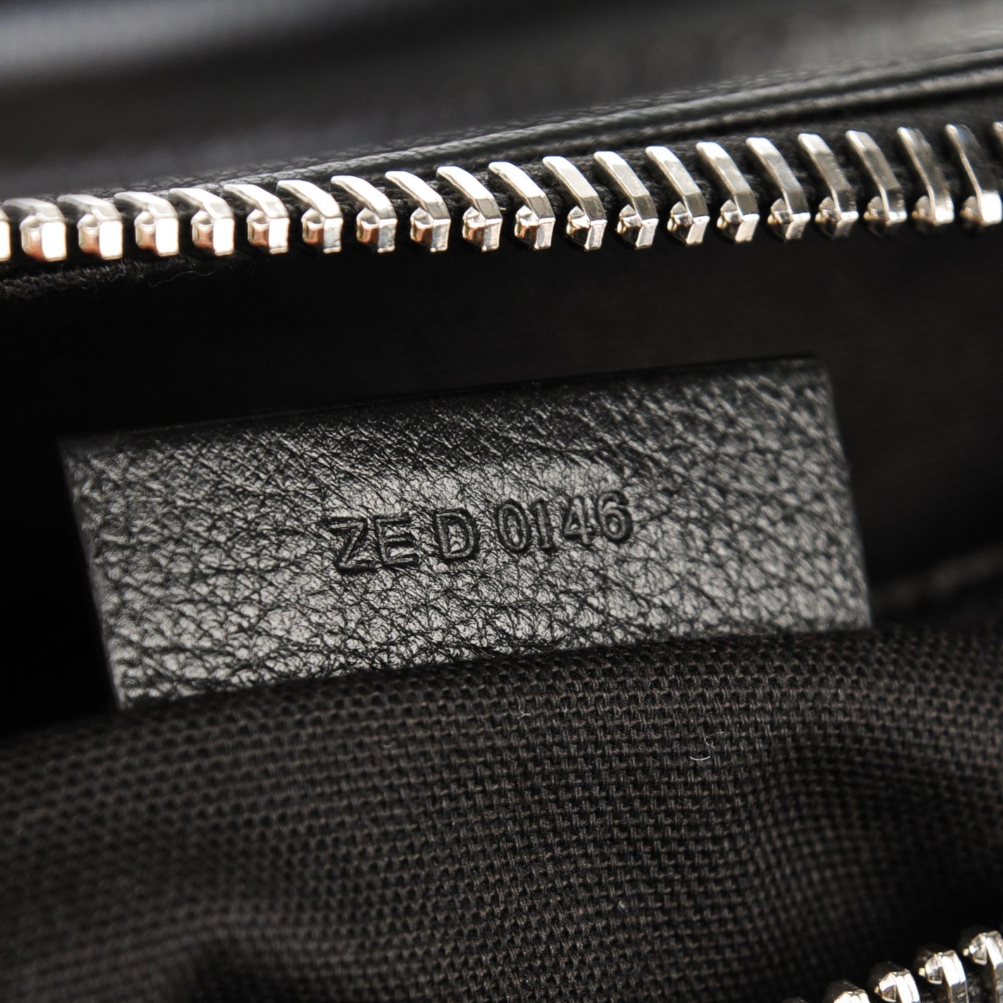 Sugar Goatskin Small Antigona Black