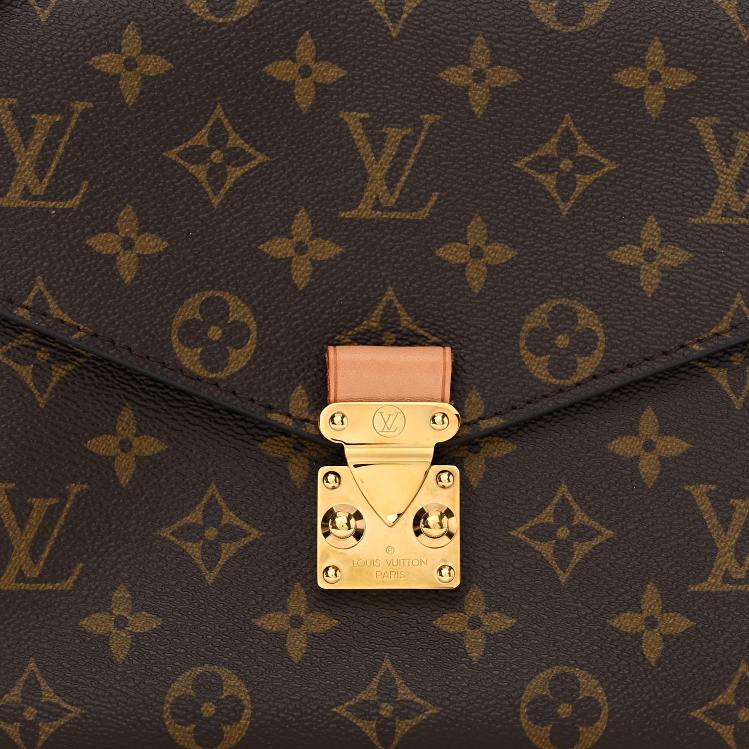 Louis Vuitton Monogram Pochette Metis 7 of 9