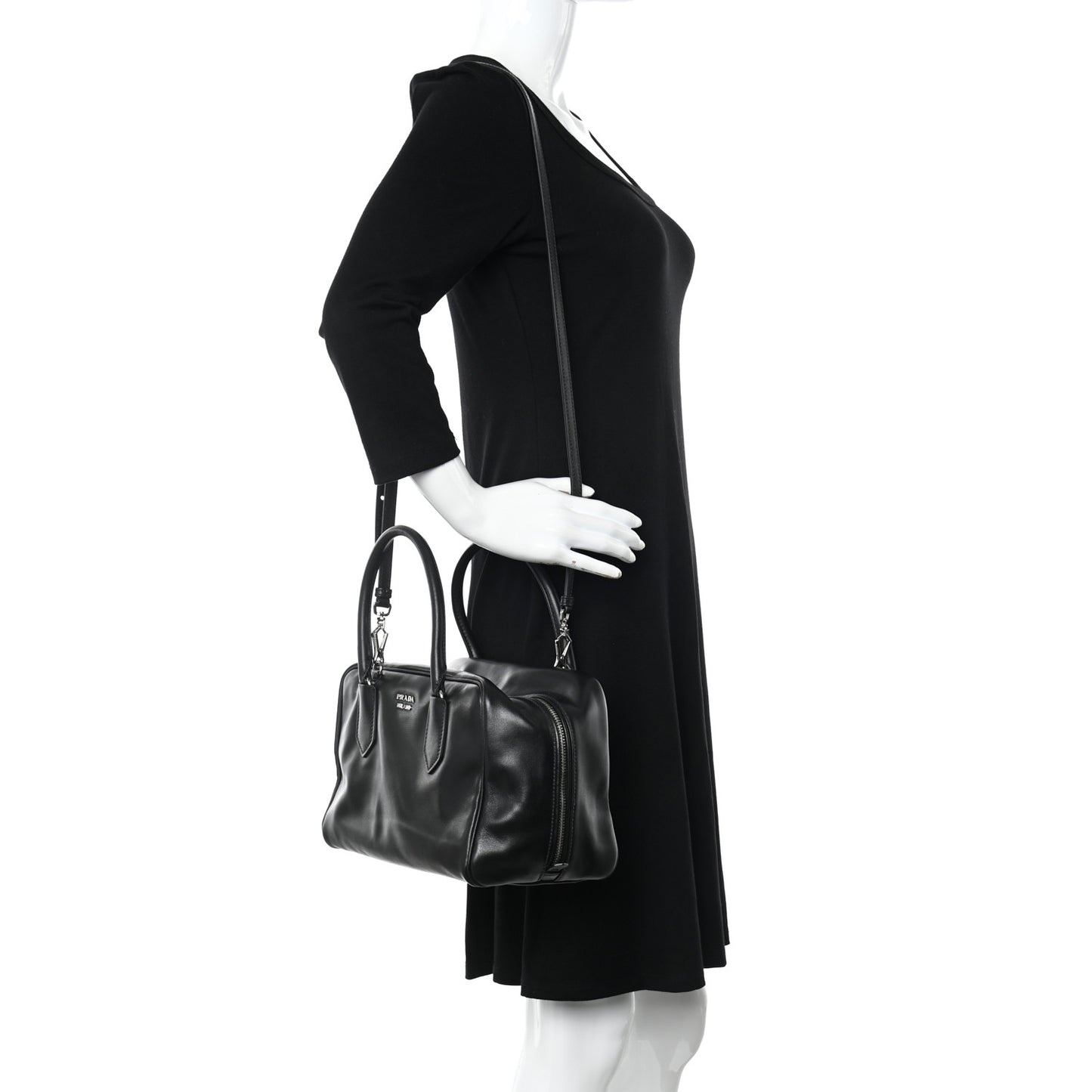 Soft Calf Medium Inside Tote Black Mughetto
