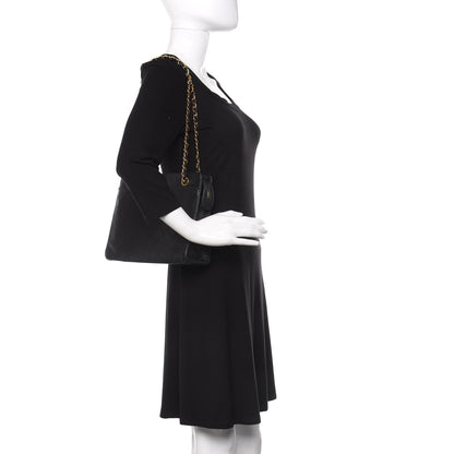 Chanel Caviar Diamond Stitched Shoulder Bag Black 2 of 10