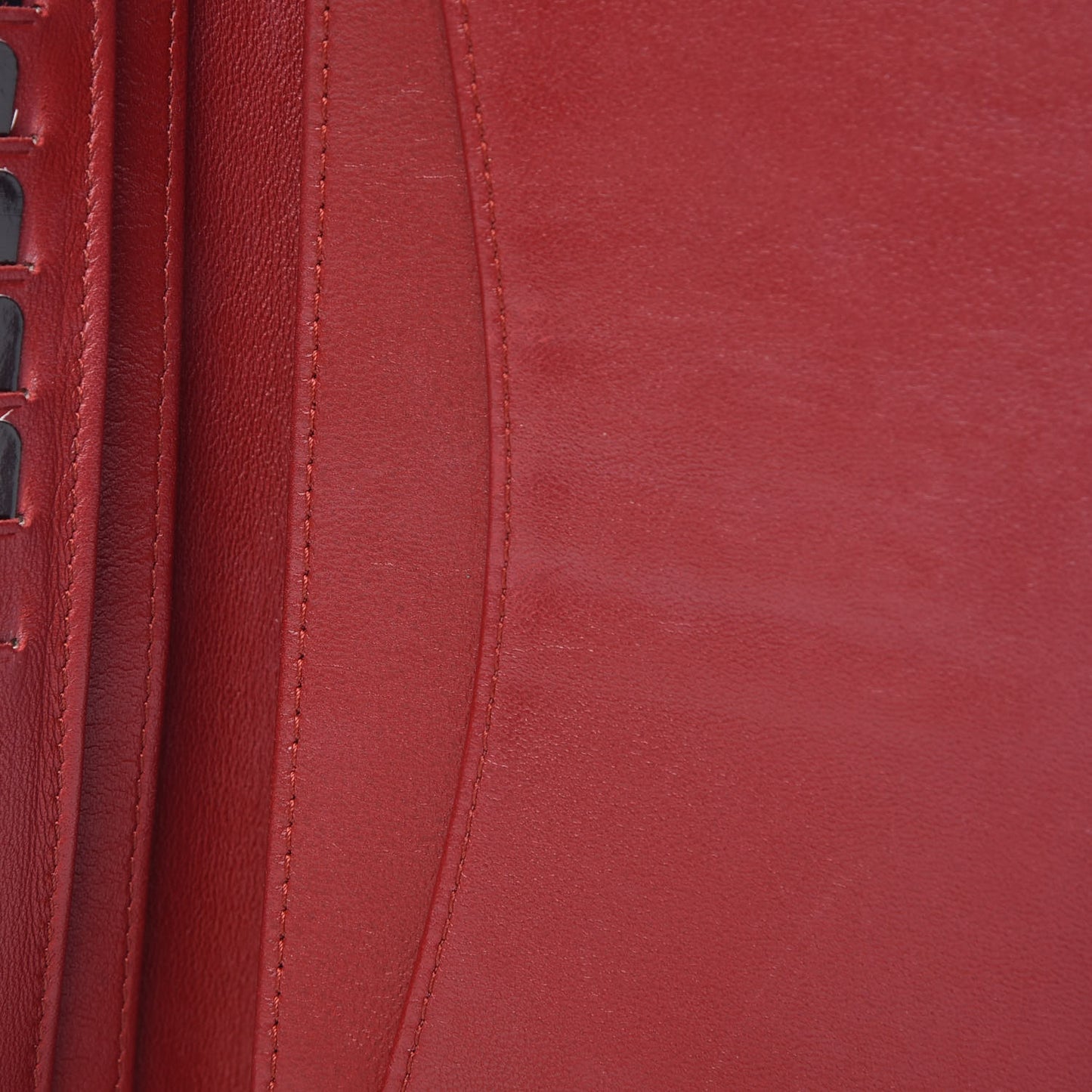 Lambskin Quilted Yen Wallet Red