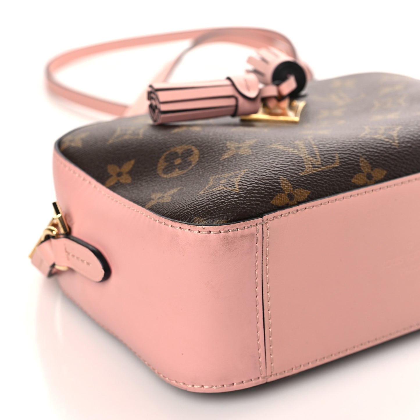 Monogram Saintonge Rose Poudre