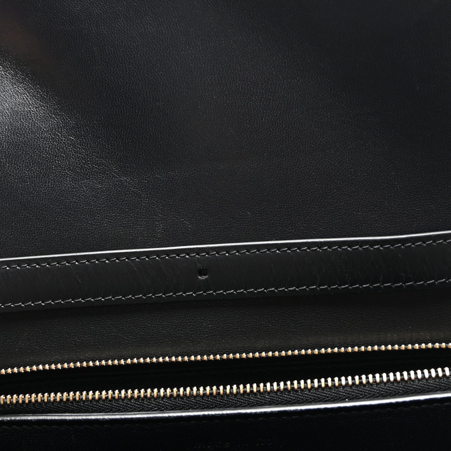 Box Calfskin Medium Classic Box Flap Bag Black
