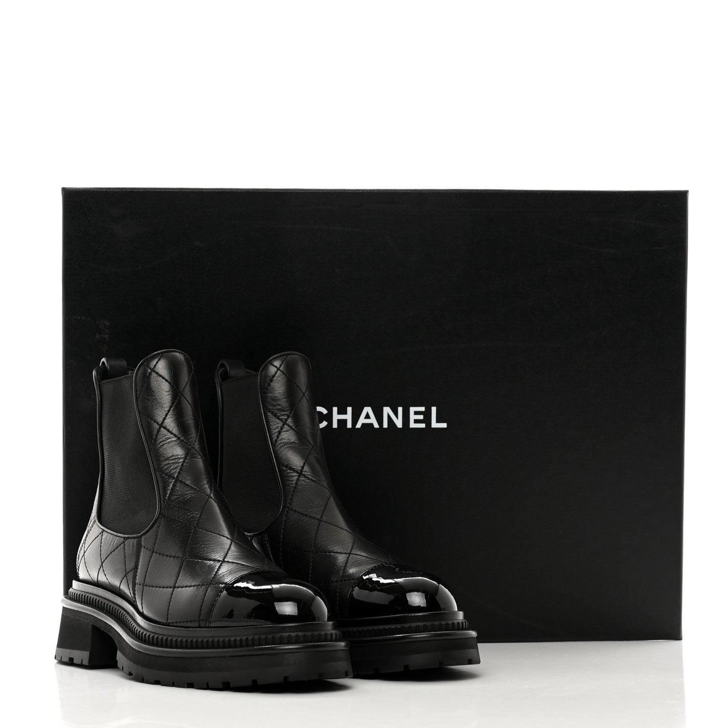 Calfskin Patent Cap Toe Quilted Short Boots 36.5 Black