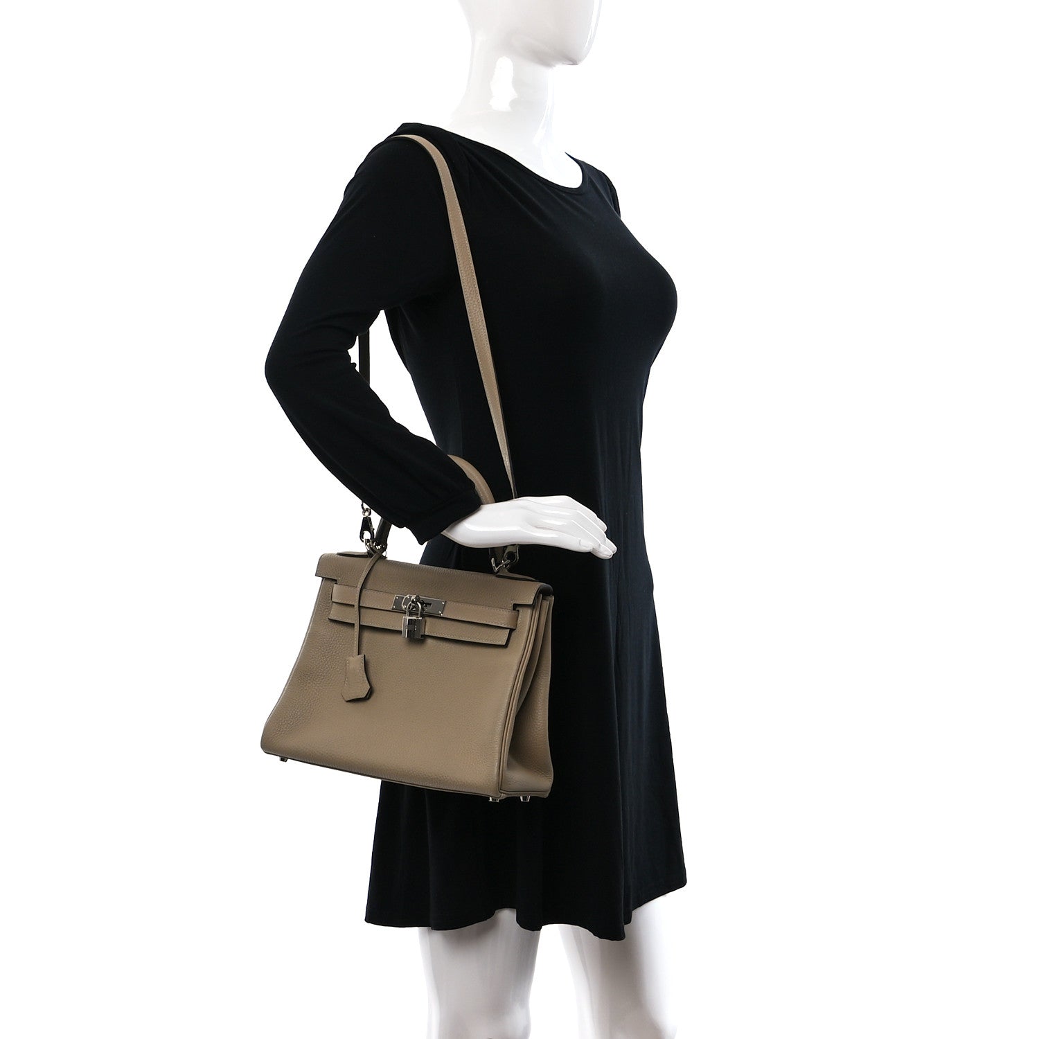 Hermes Taurillon Clemence Kelly Retourne 28 Trench 2 of 9