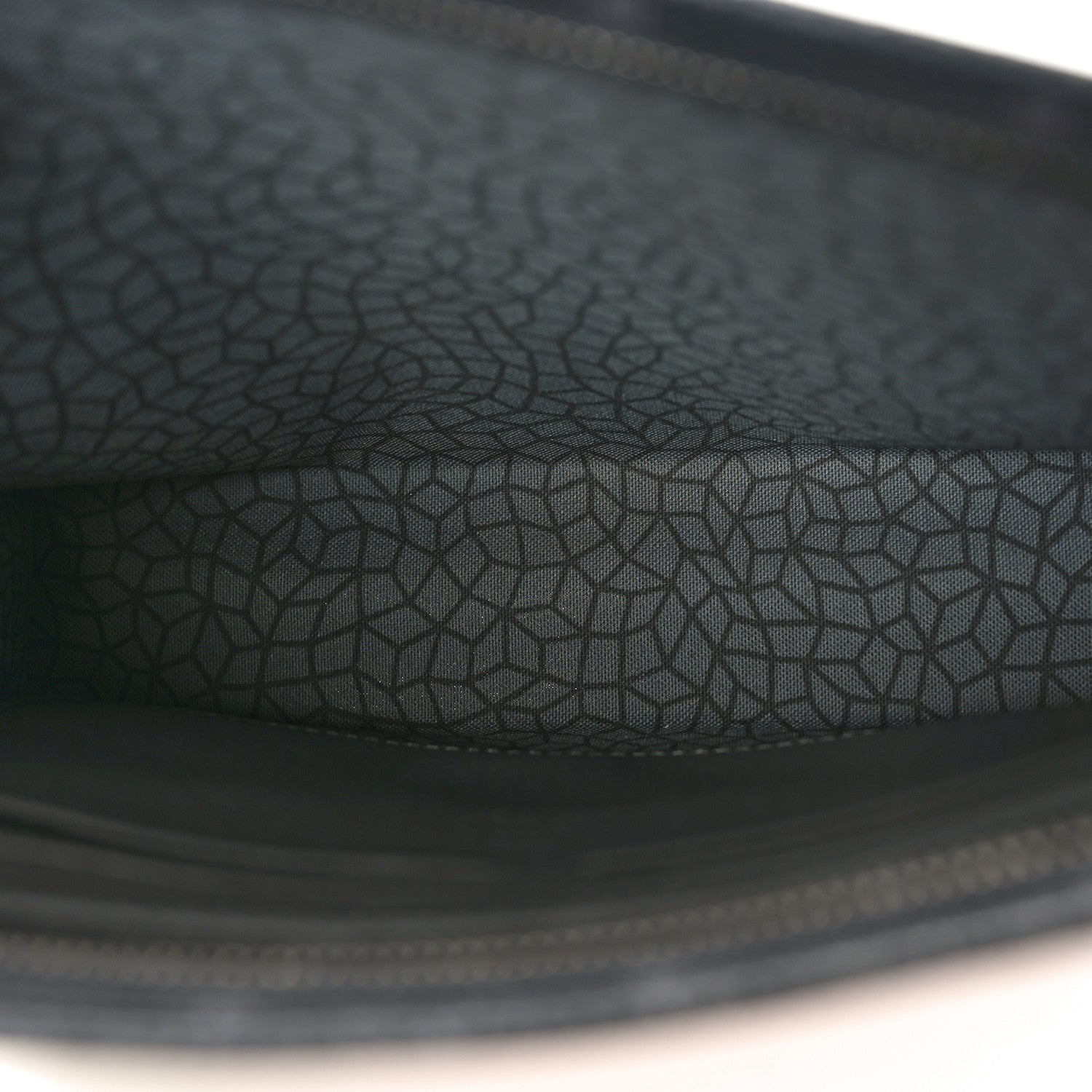 Louis Vuitton LV X YK Monogram Eclipse Reverse Pumpkin Pochette Voyage MM Multicolor 5 of 7