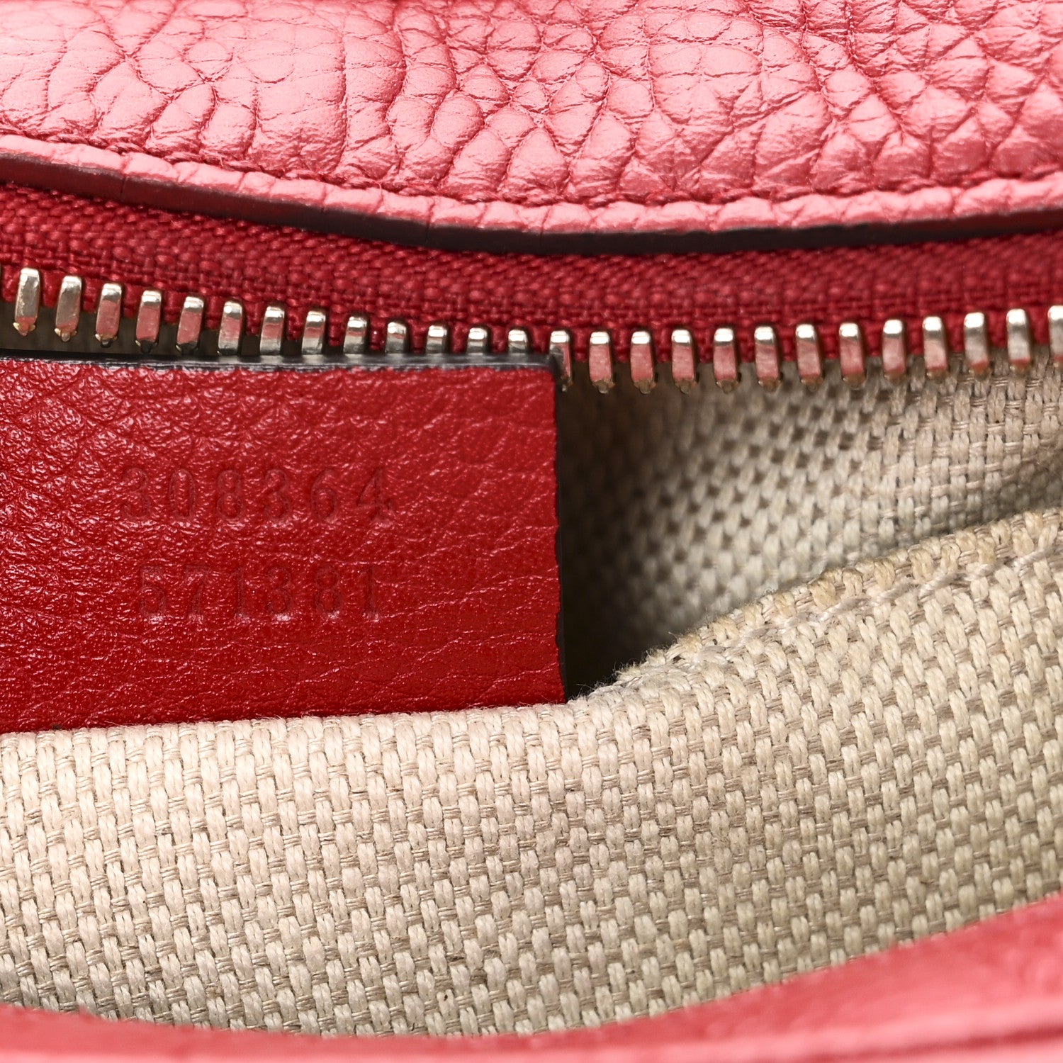 Gucci Pebbled Calfskin Small Soho Disco Bag Tabasco Red 1846570