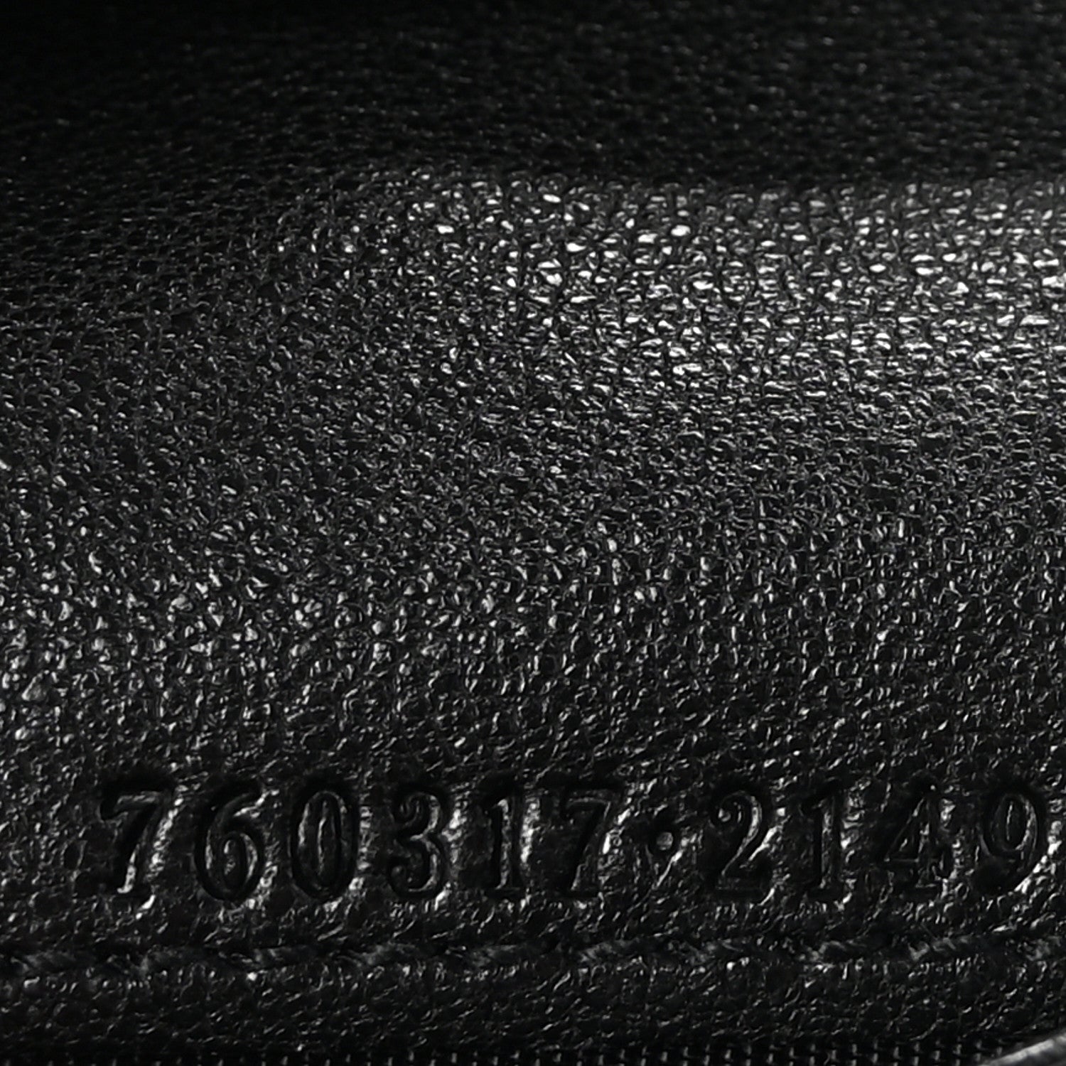 Gucci Sakai Be Green Calfskin Diagonal Stitched Blondie Card Case Wallet Black 7 of 8