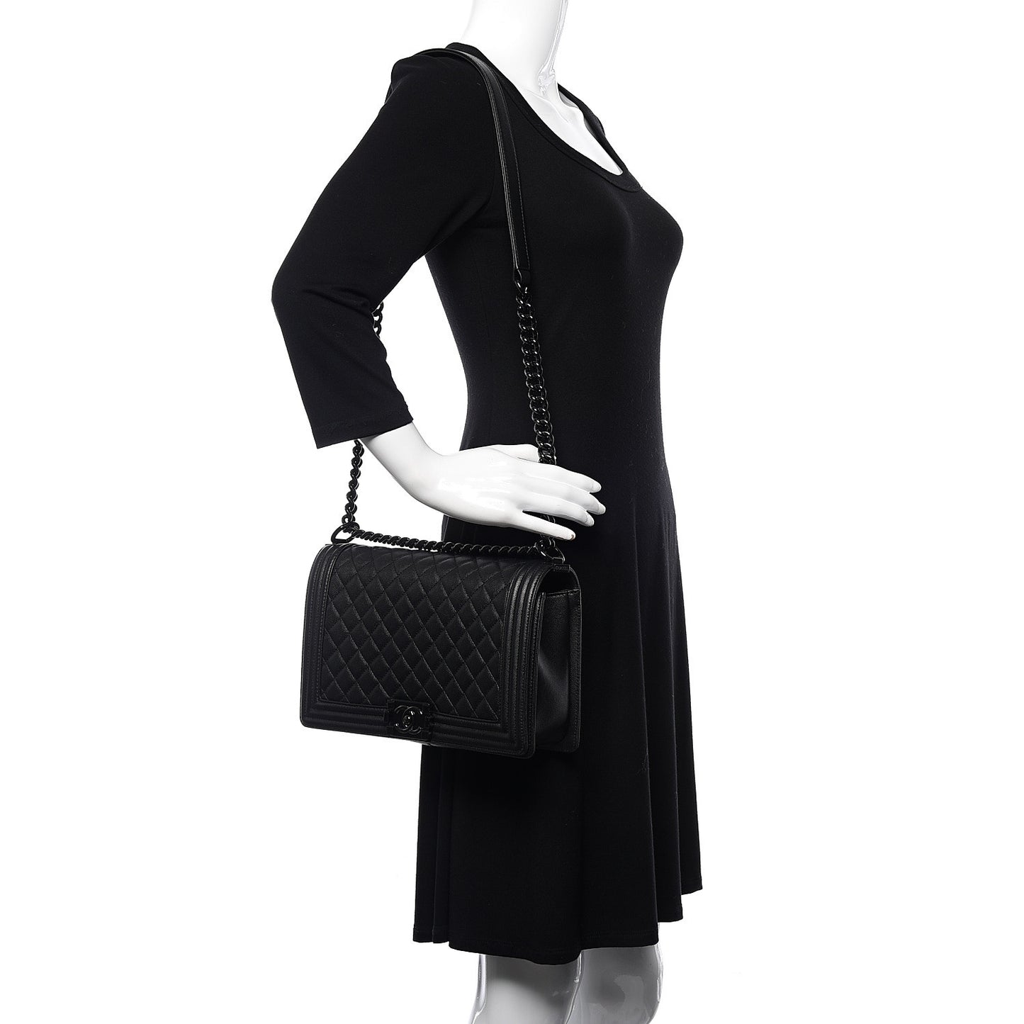 Caviar Quilted New Medium Boy Flap So Black
