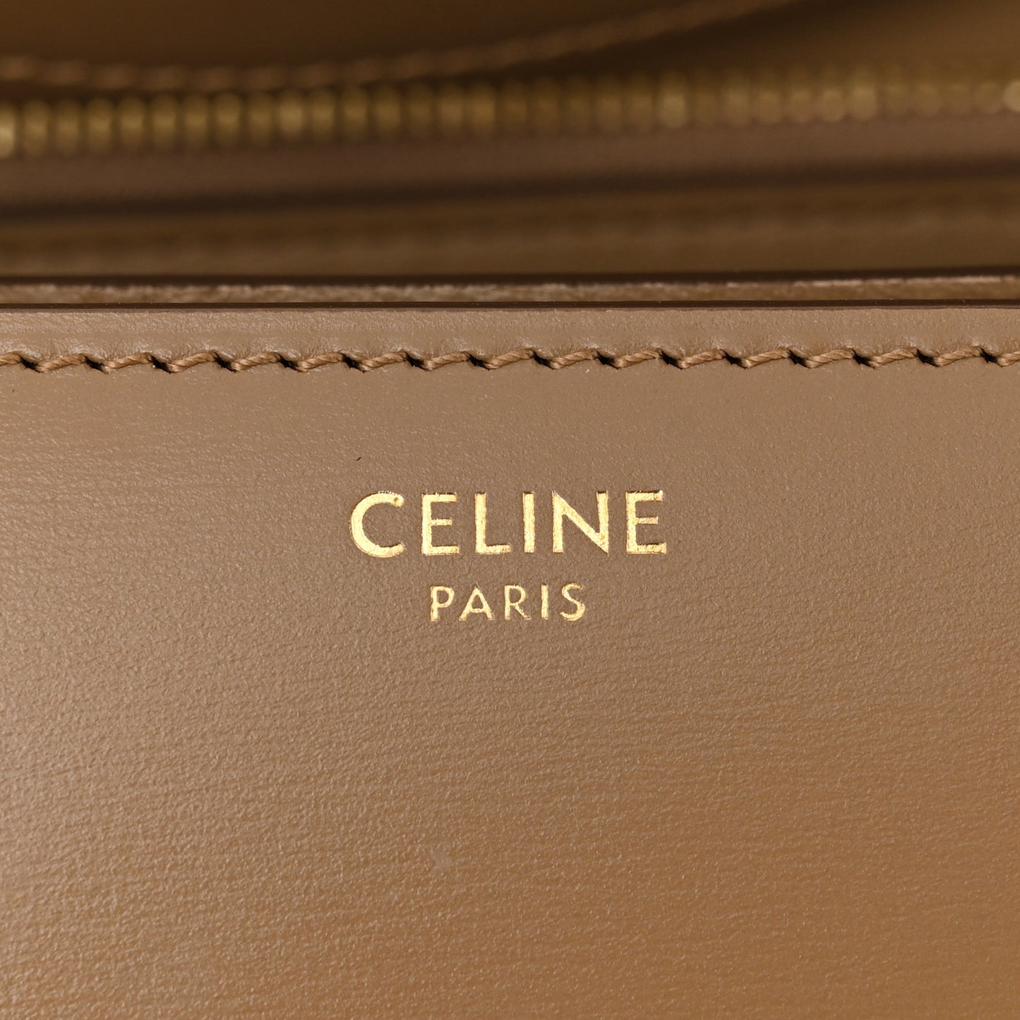 Box Calfskin Medium Classic Box Flap Bag Light Camel