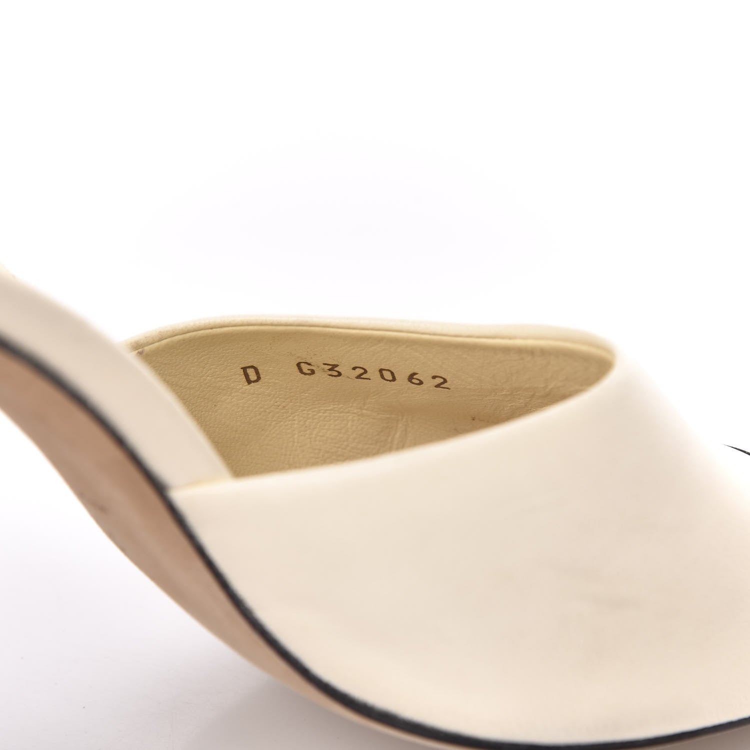 Chanel Goatskin Grosgrain Cap Toe Snake Pearl Mule 36 Beige Black 9 of 9