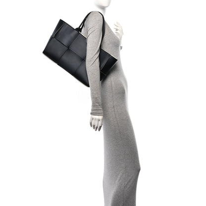 Bottega Veneta Nappa Maxi Intrecciato Arco Tote Black White 2 of 13