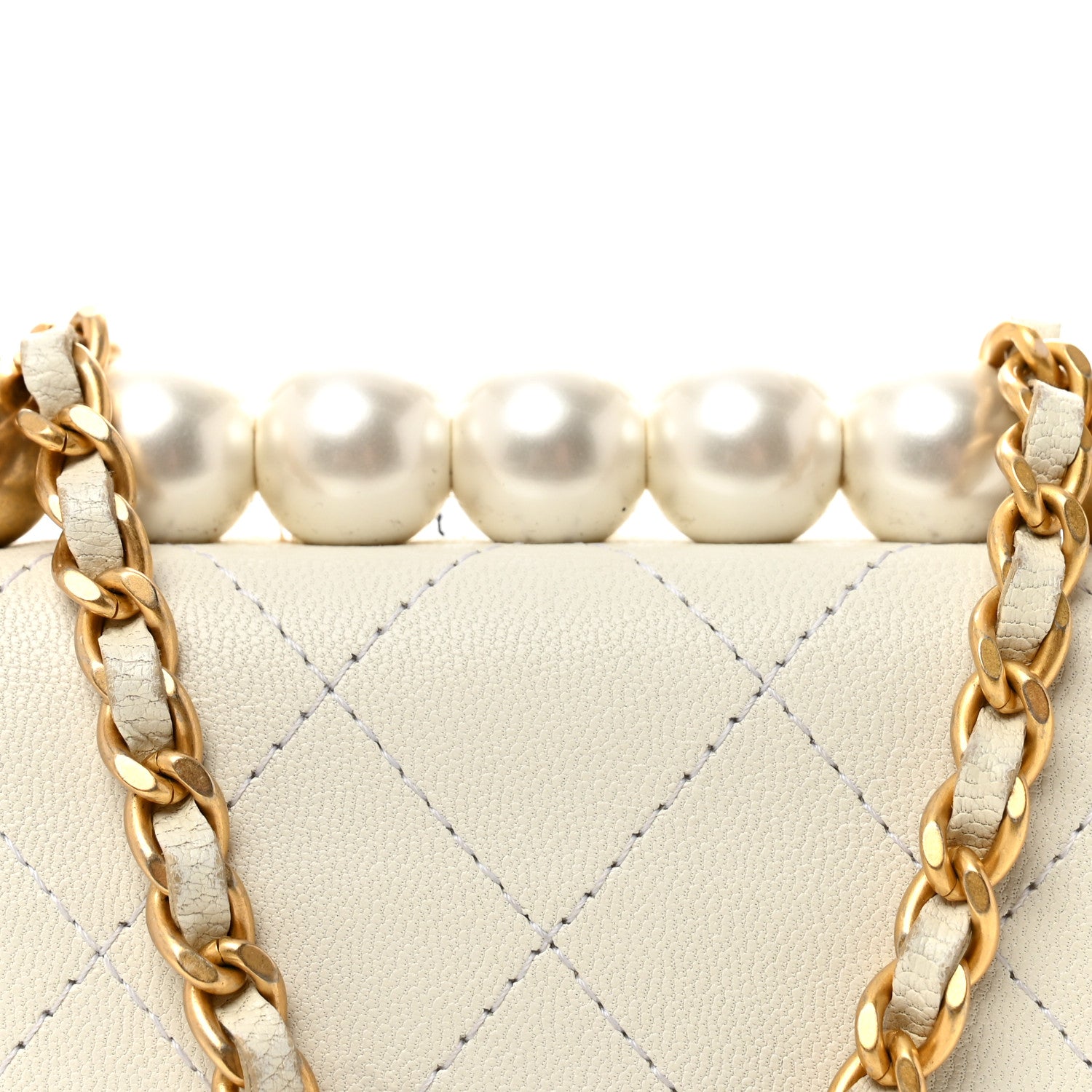 Chanel Goatskin Chic Pearls Clutch On Chain White 8 of 10