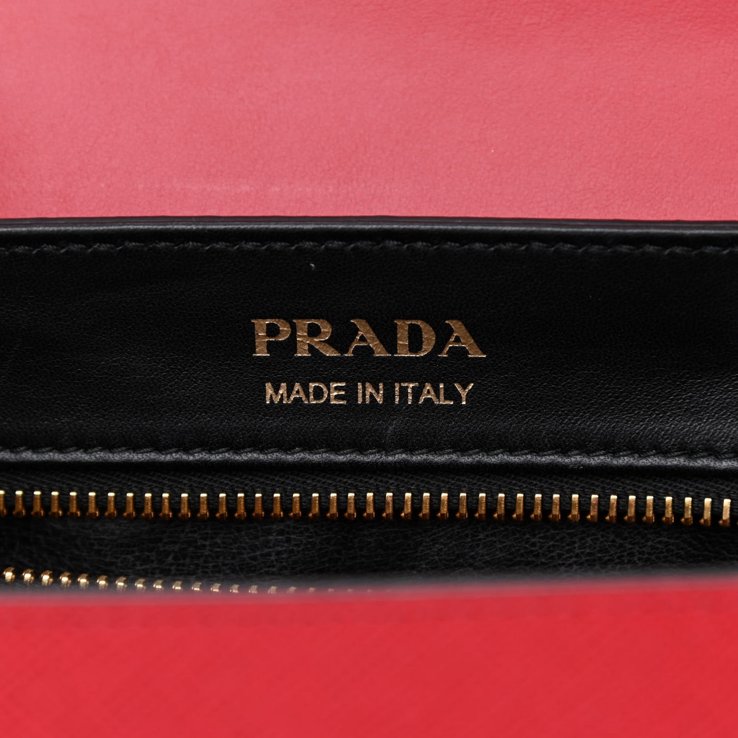 Saffiano Lux Large Sidonie Top Handle Bag Fuoco