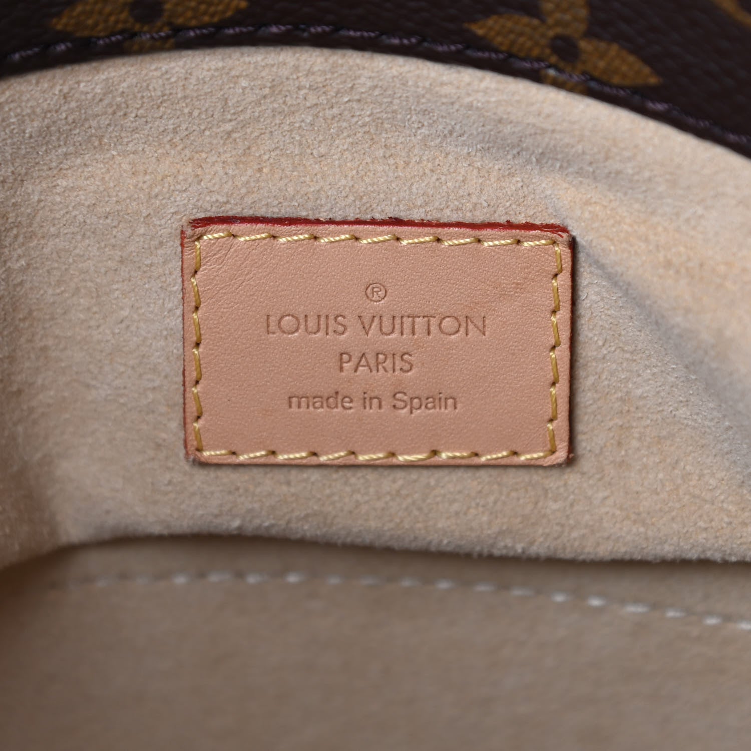 Louis Vuitton Monogram Artsy MM 6 of 9