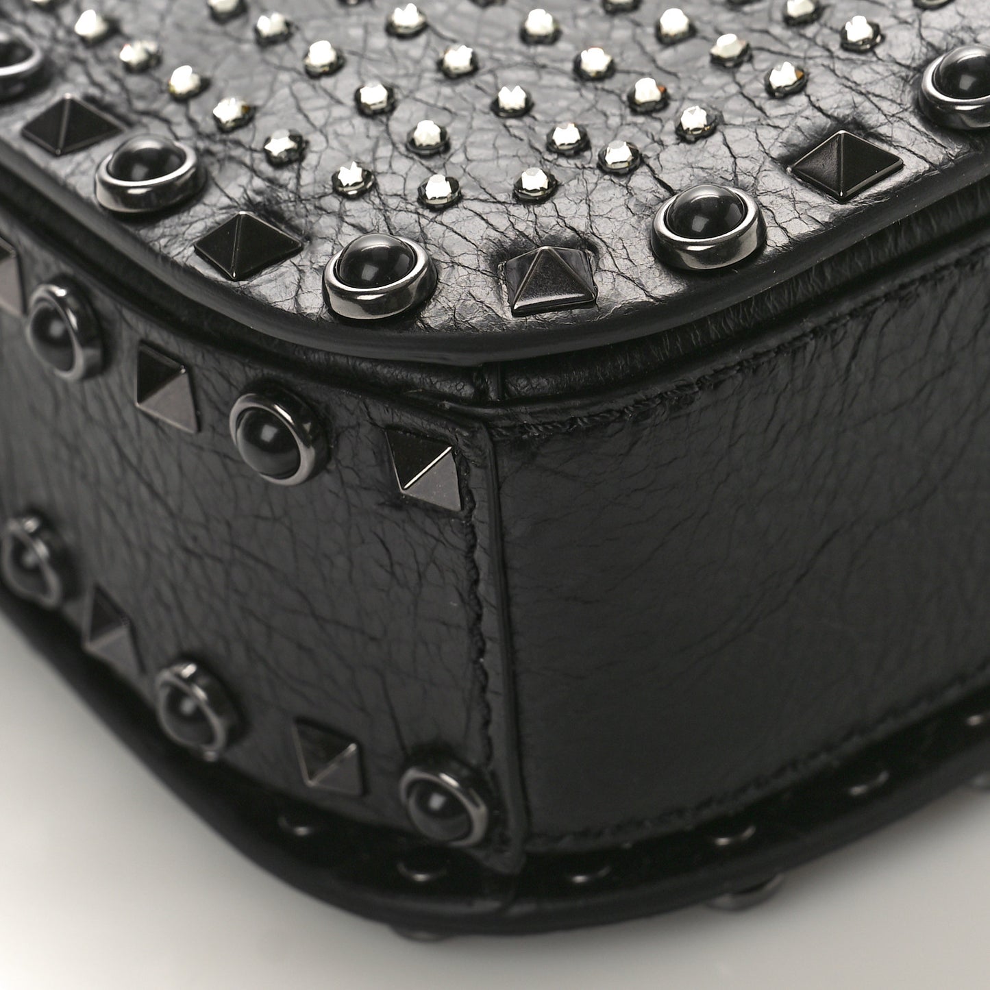 Pebbled Calfskin Crystal Embroidered Star Medium Rockstud Rolling Flap Saddle Bag Black