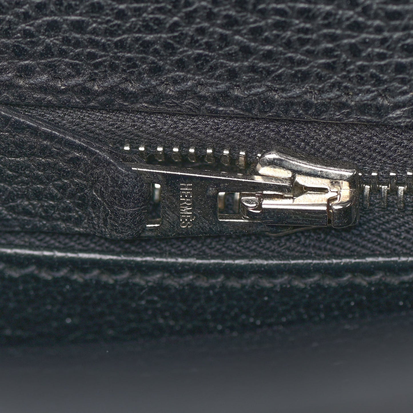 Vache Liegee Kelly Sellier 32 Black