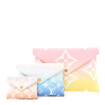 Louis Vuitton Monogram Giant By The Pool Kirigami Pochette Set 1 of 10
