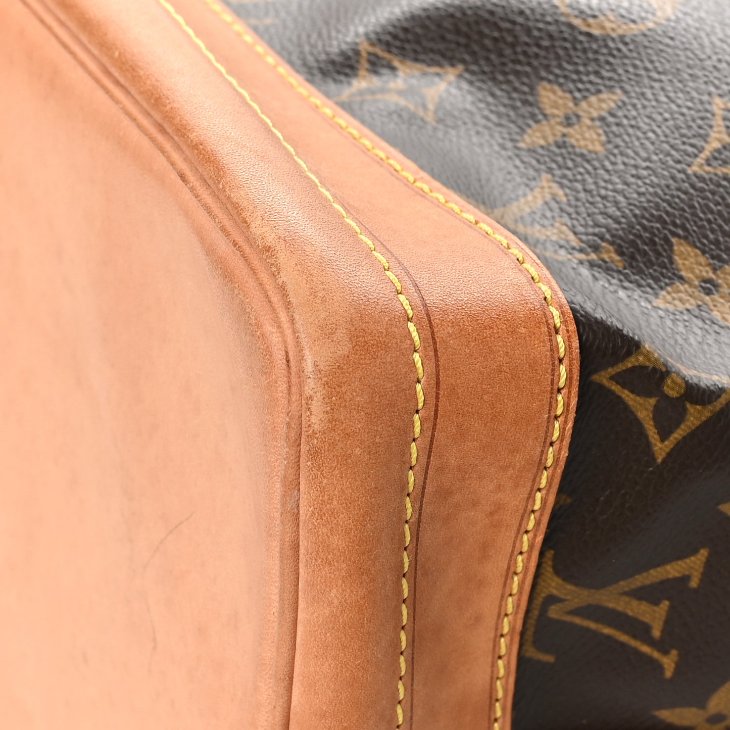 Monogram Noe
