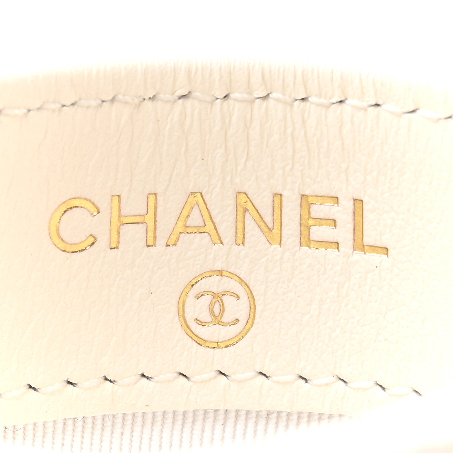 Chanel Caviar Quilted Card Holder White 6 of 9