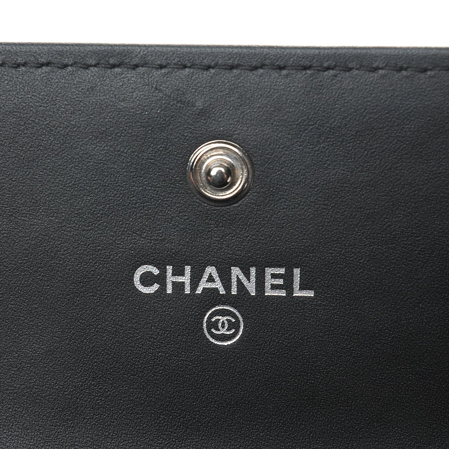 Caviar Timeless CC Large Gusset Flap Wallet Black