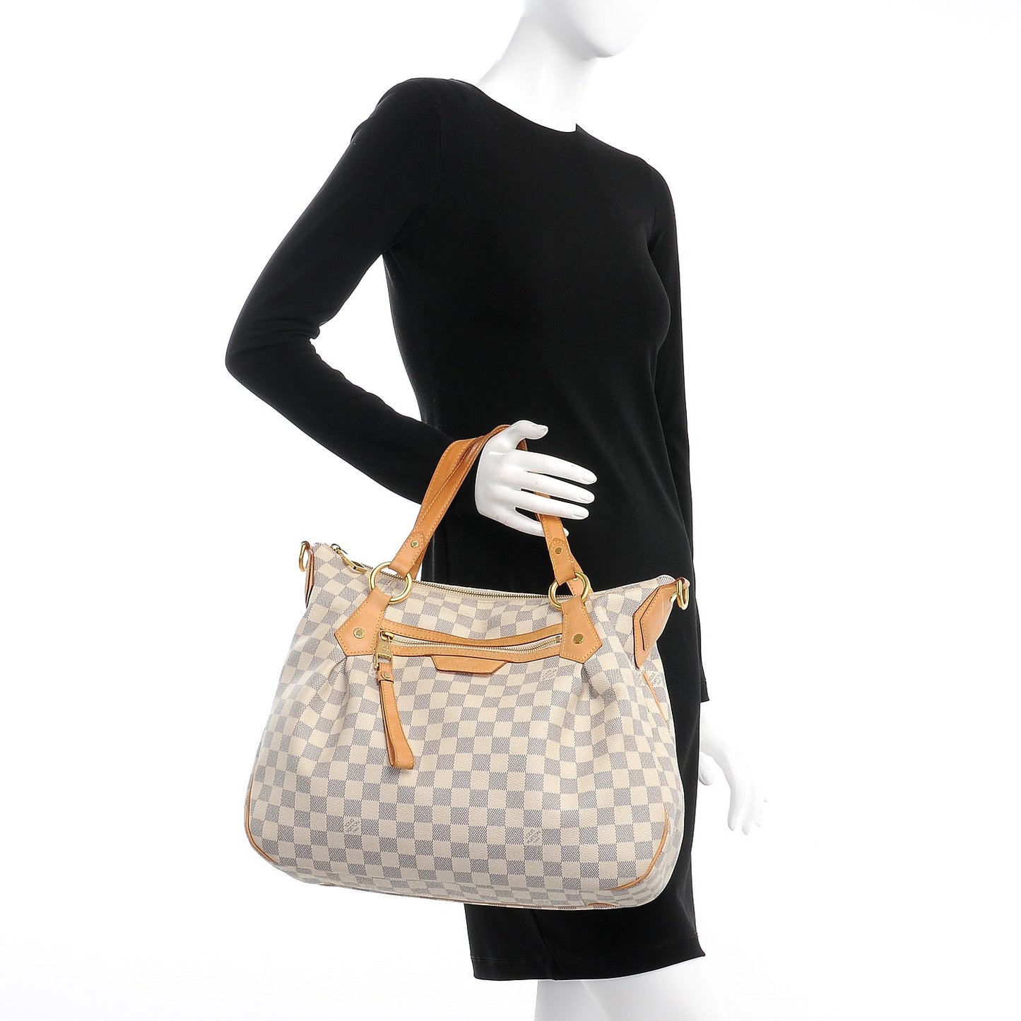 Vernice Oversized Folders Clutch Black