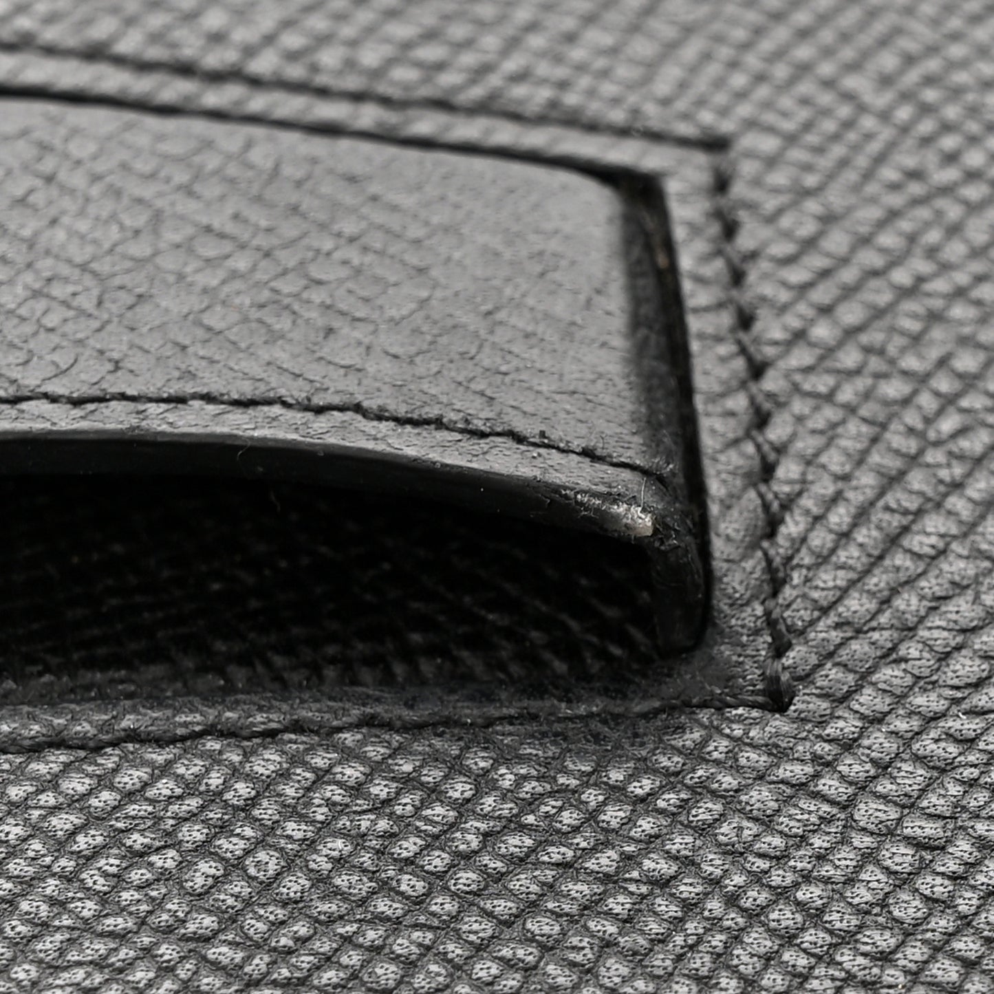 Grained Calfskin Small Trotteur Black