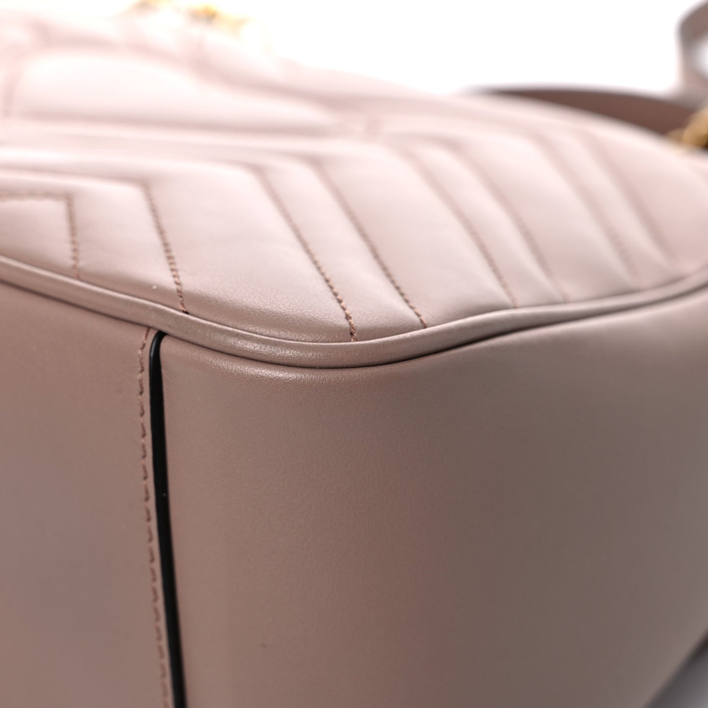 Calfskin Matelasse Small GG Marmont Top Handle Shoulder Bag Porcelain Rose