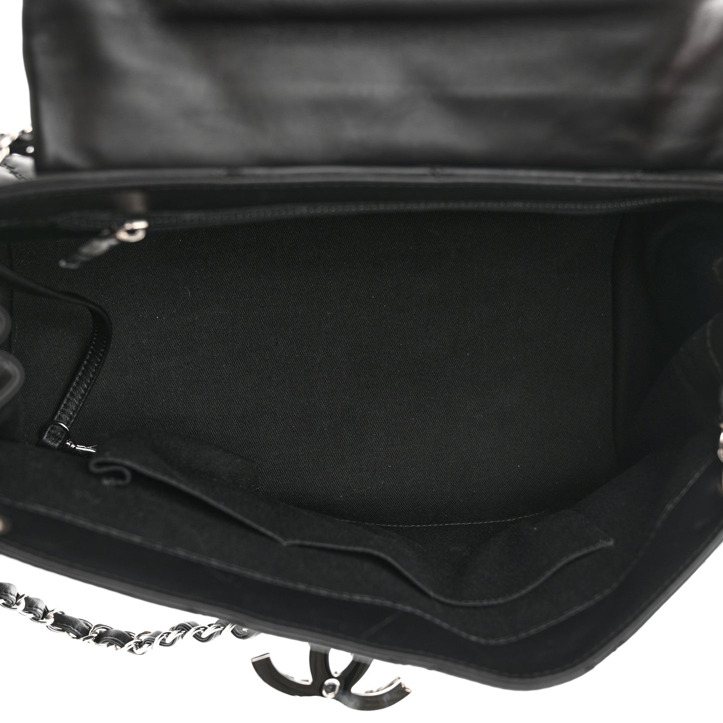 Calfskin Double Stitch Large Hamptons Flap Bag Black